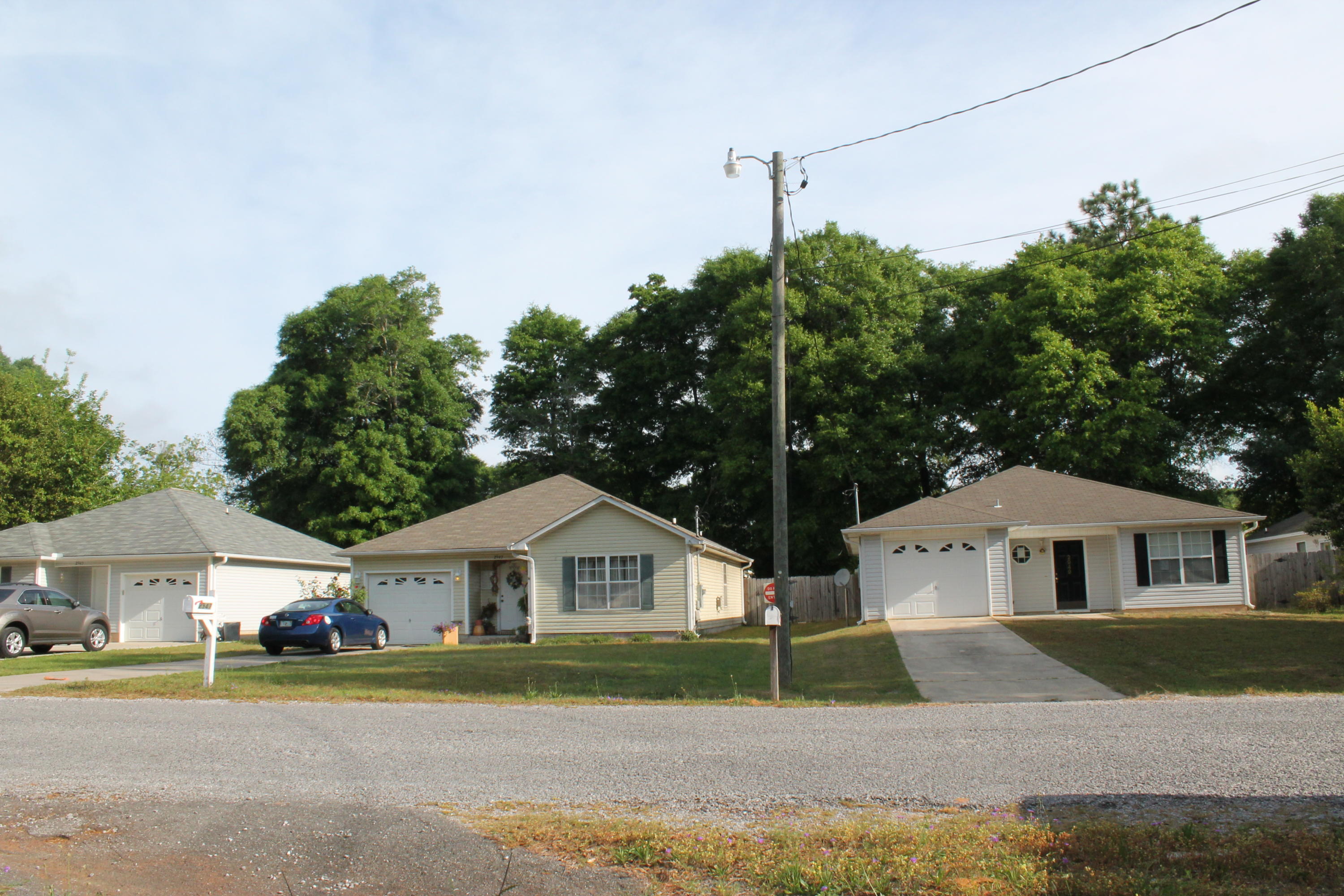 RE S/D BLK 18 OAKDALE - Land