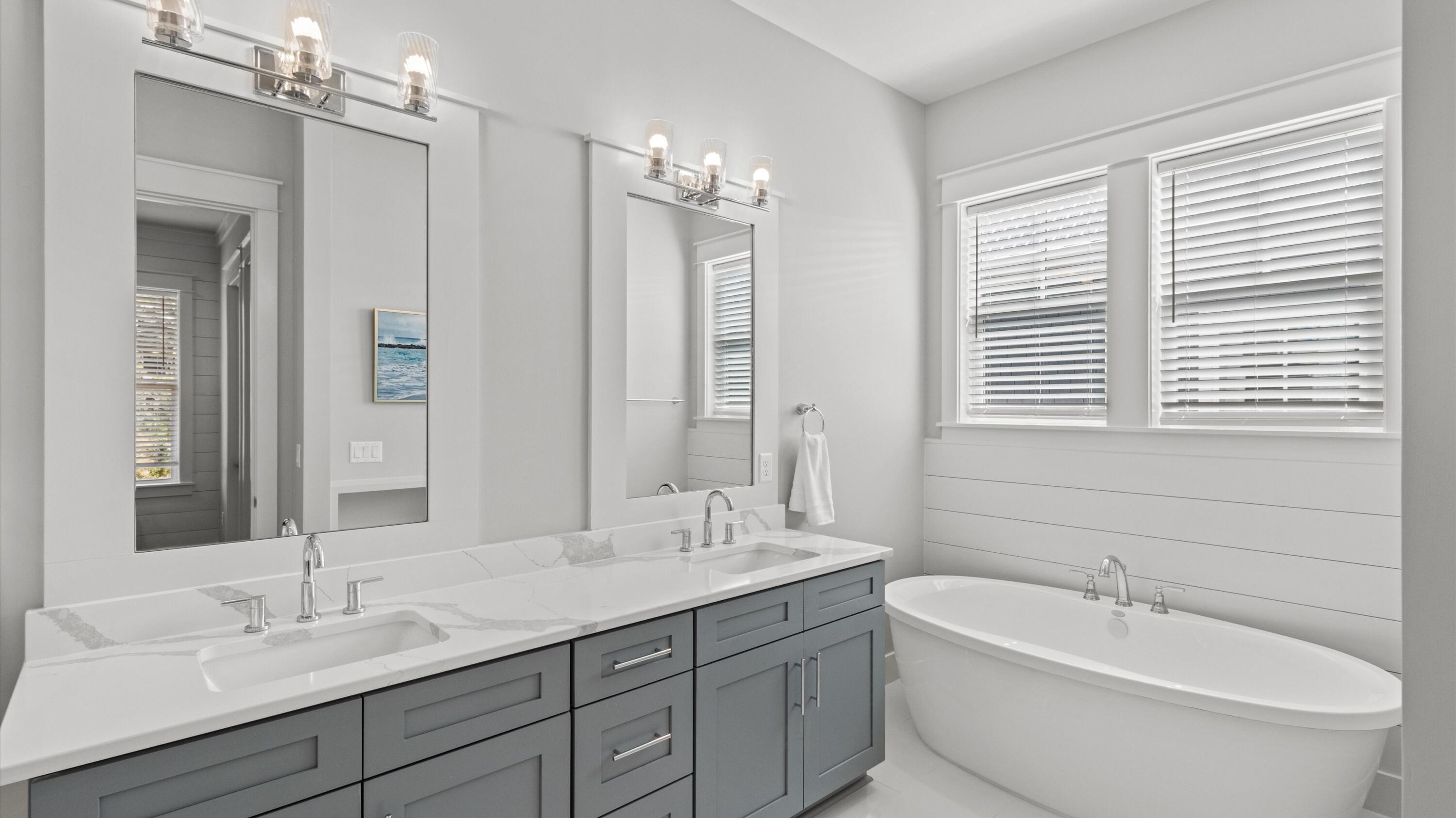 LAKESIDE AT BLUE MOUNTAIN BEACH - Residential Lease