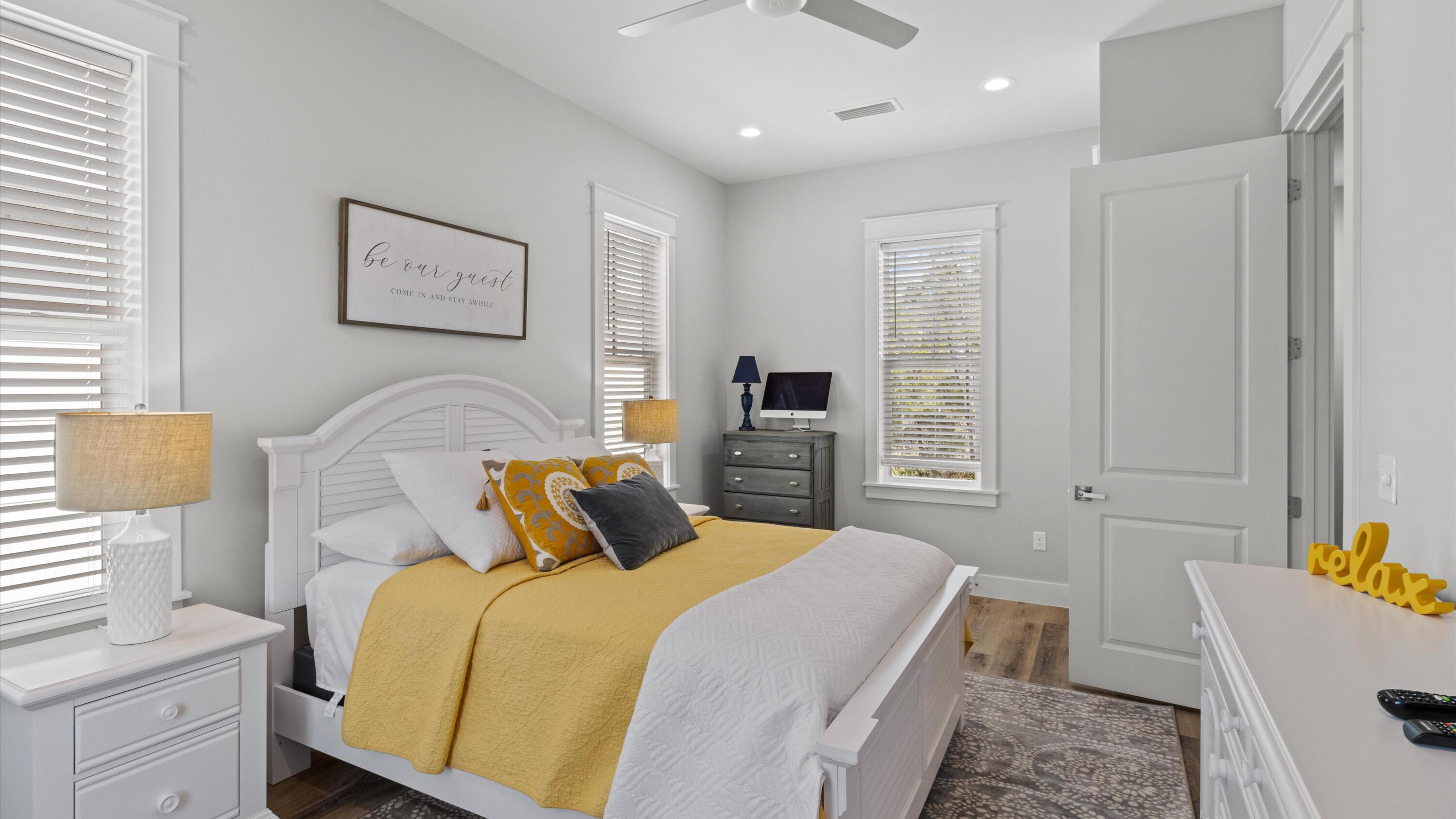 LAKESIDE AT BLUE MOUNTAIN BEACH - Residential Lease