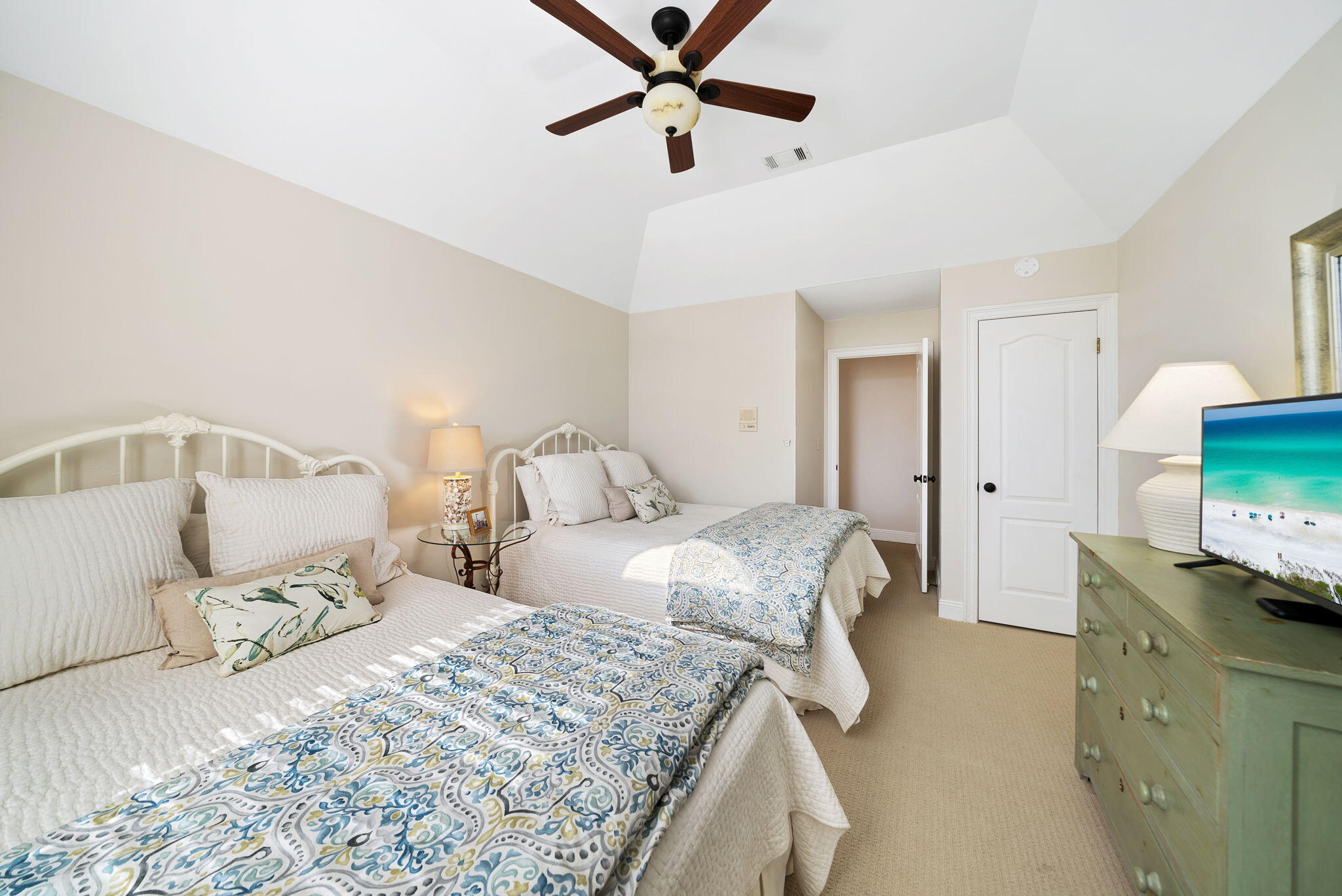 TROON DRIVE - Residential