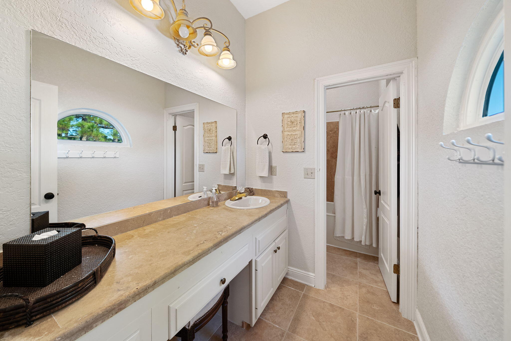 TROON DRIVE - Residential