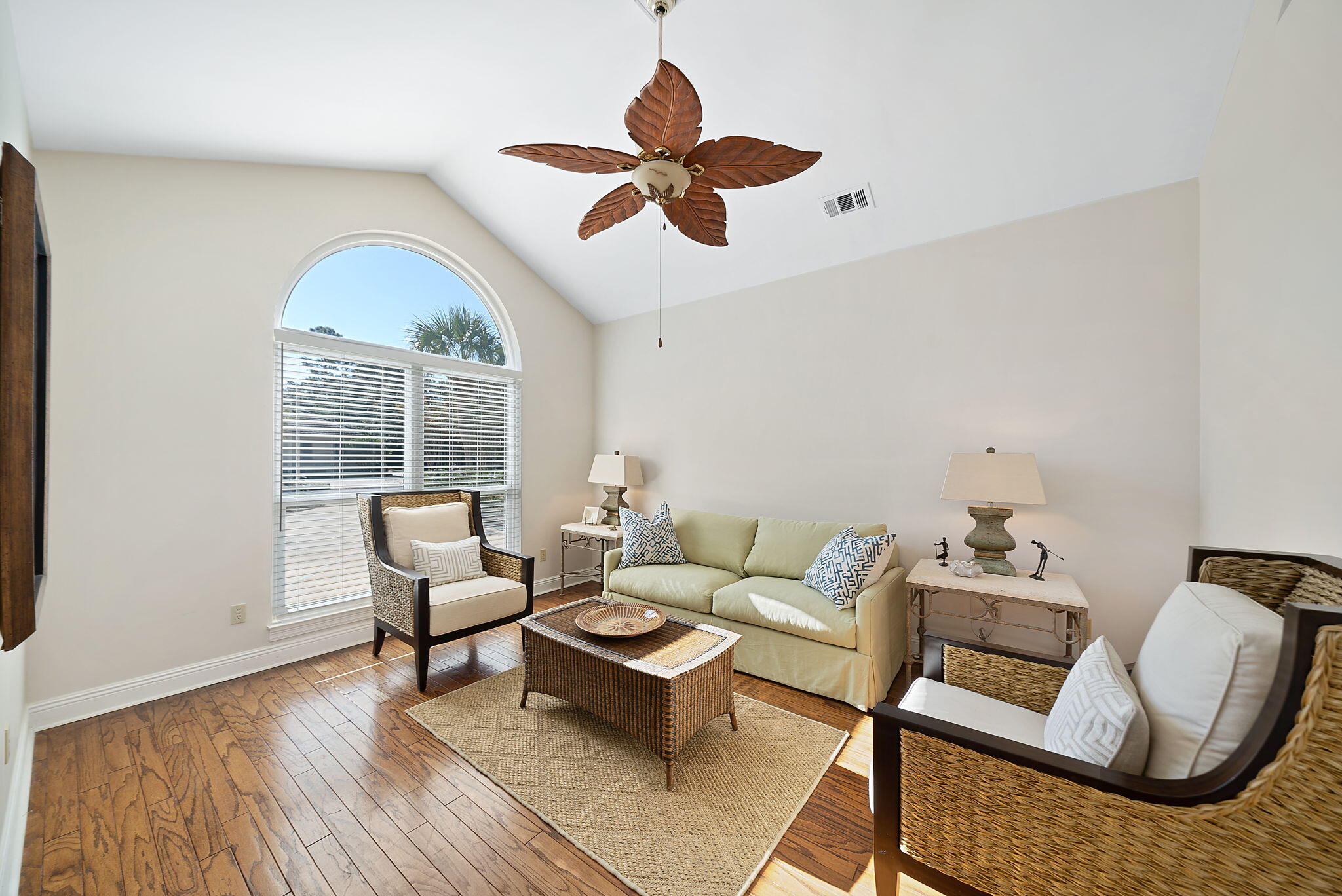 TROON DRIVE - Residential