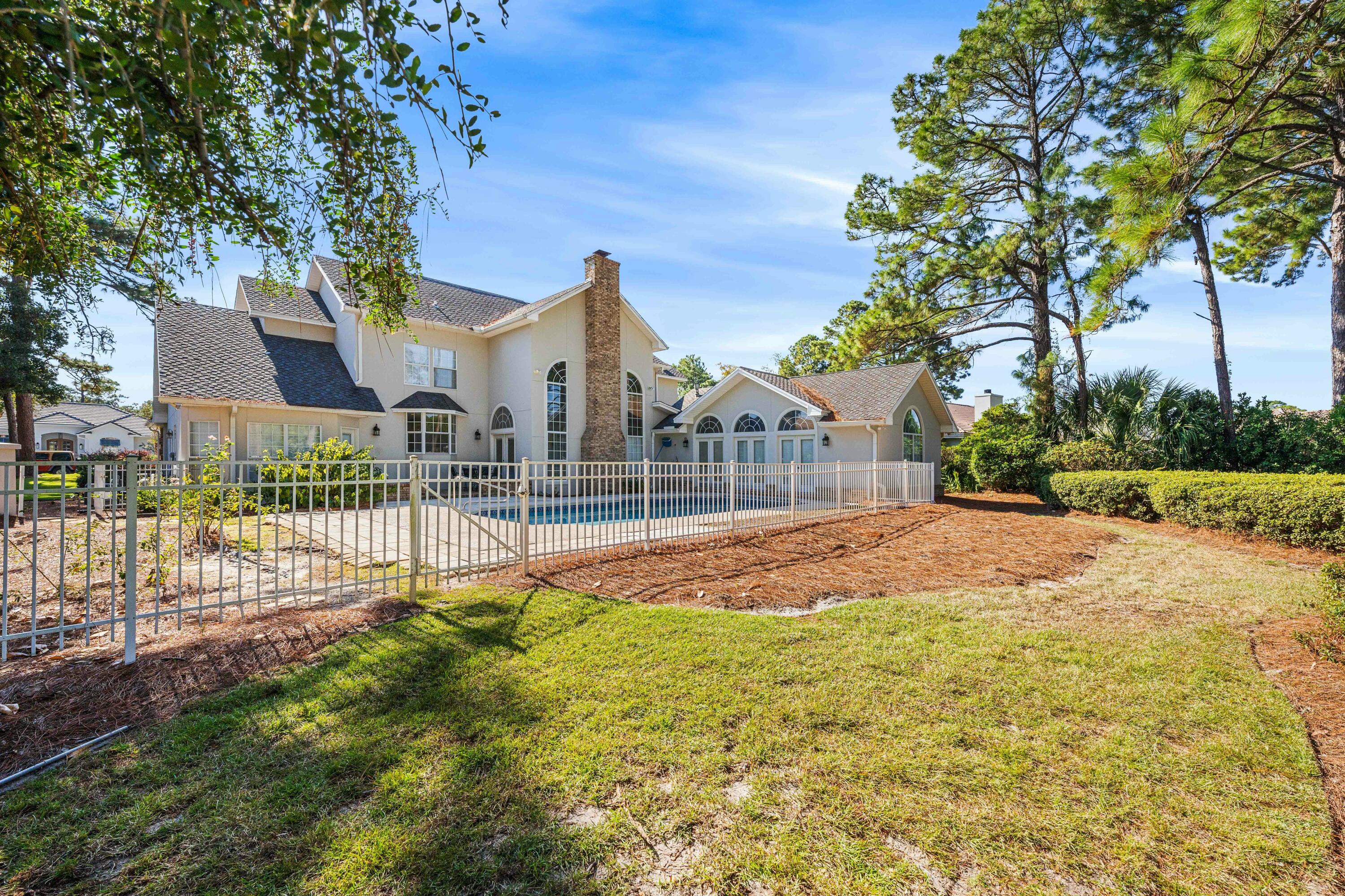 TROON DRIVE - Residential