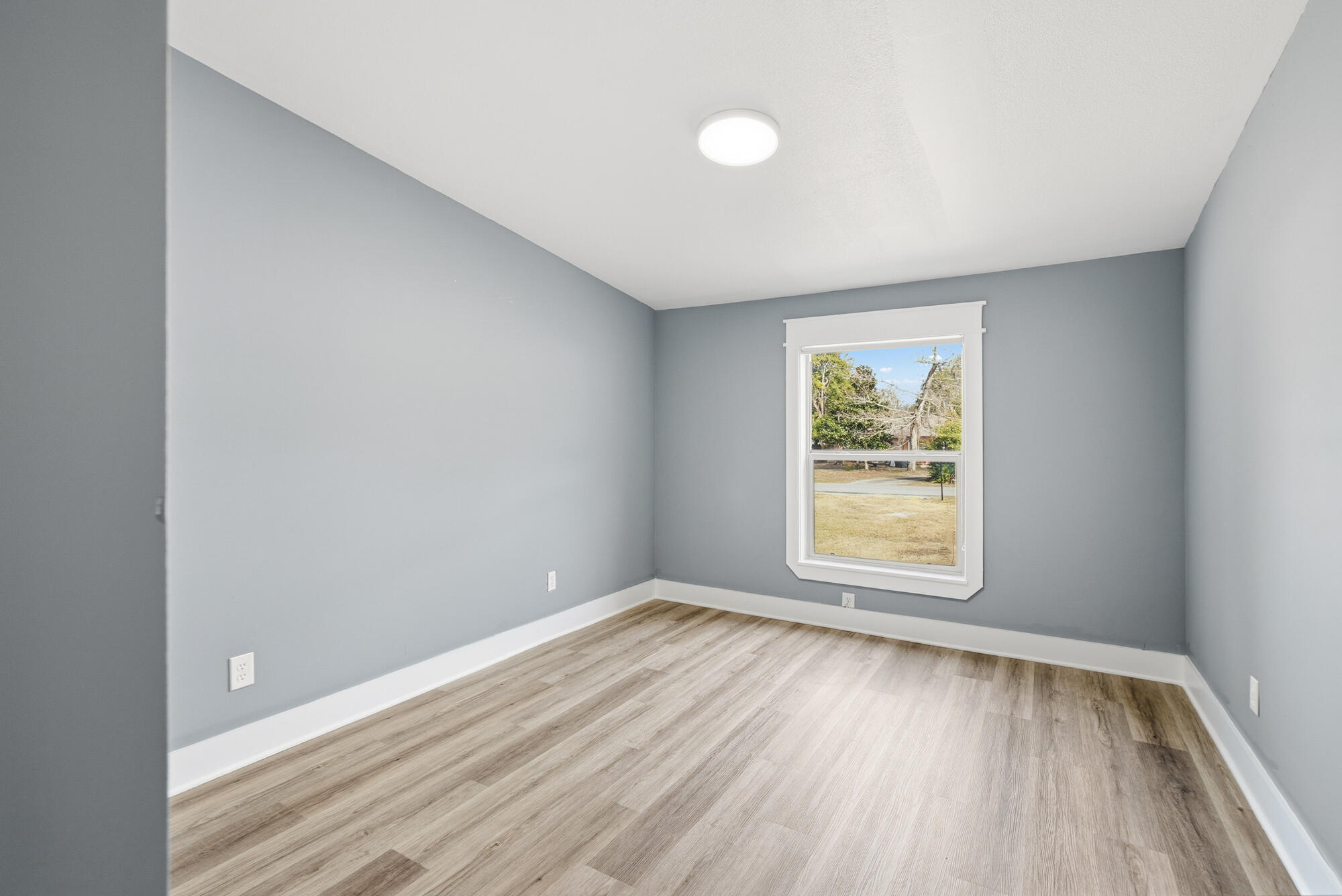 Lot 125 MAGNOLIA BAYES S/D PB 8-56 OR 3060-4632 OR 3108-3493 - Residential