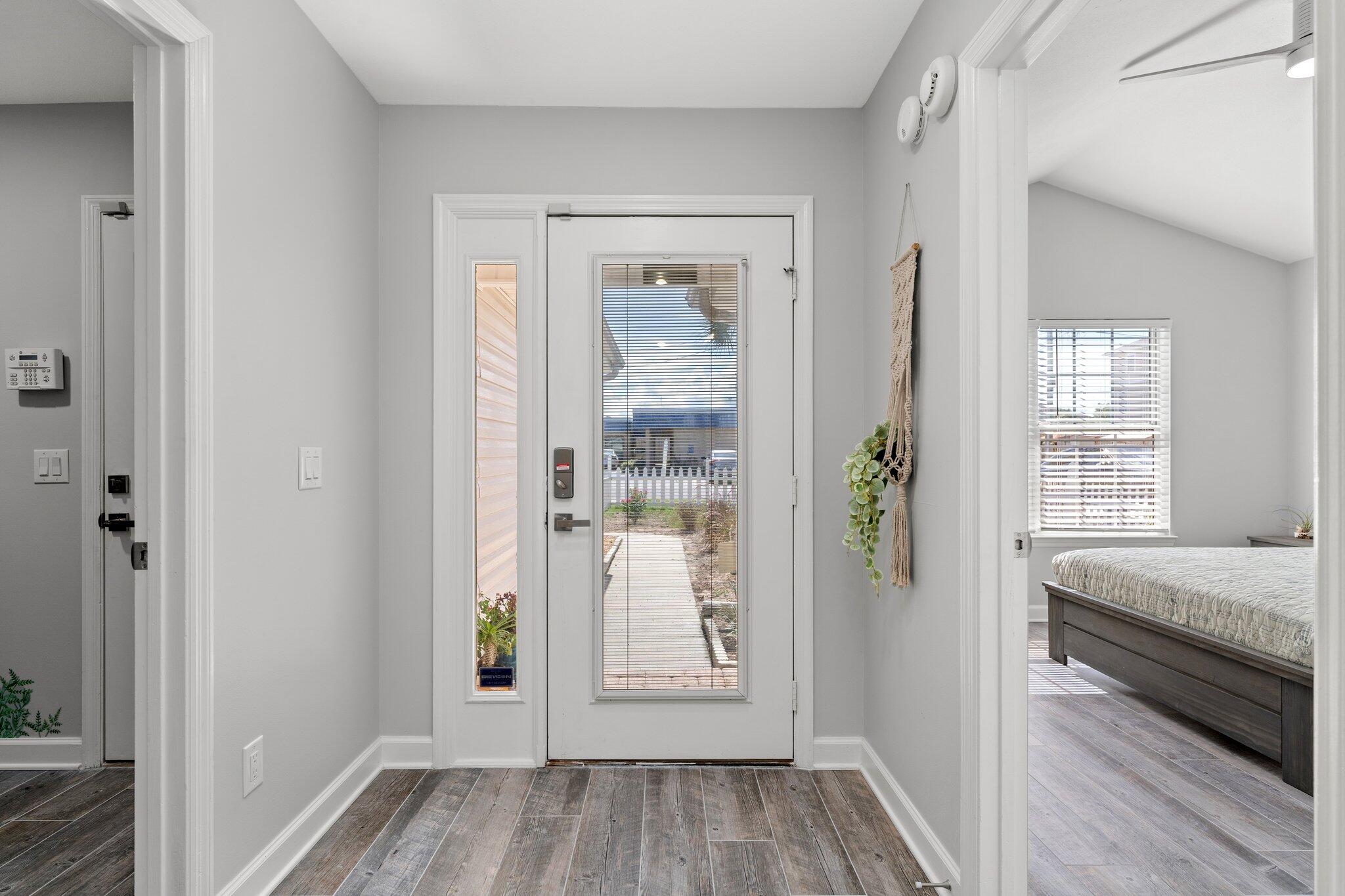 CASA DE LAS FLORES - Residential