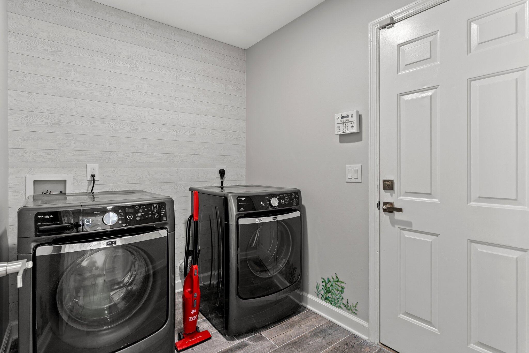 CASA DE LAS FLORES - Residential