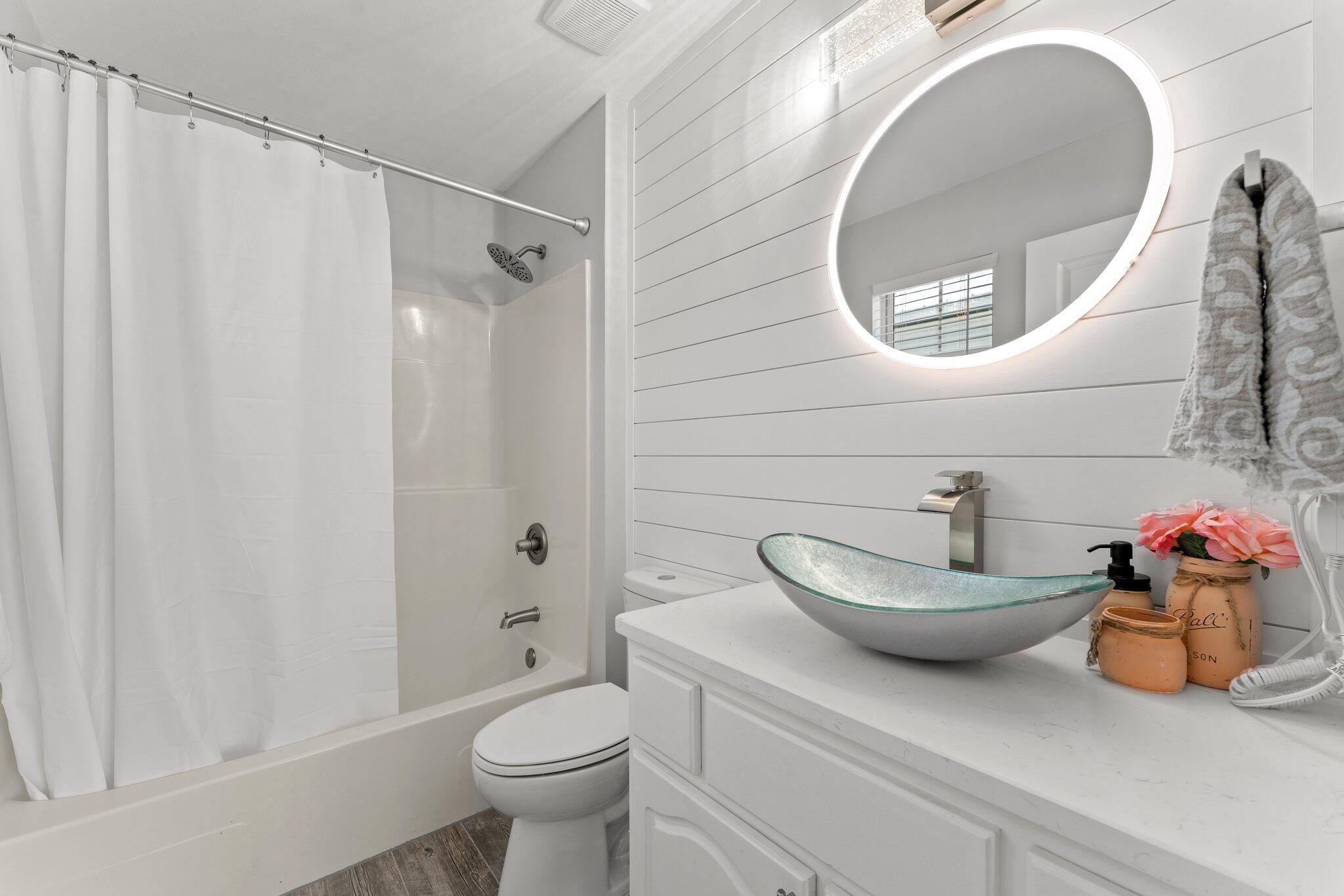 CASA DE LAS FLORES - Residential