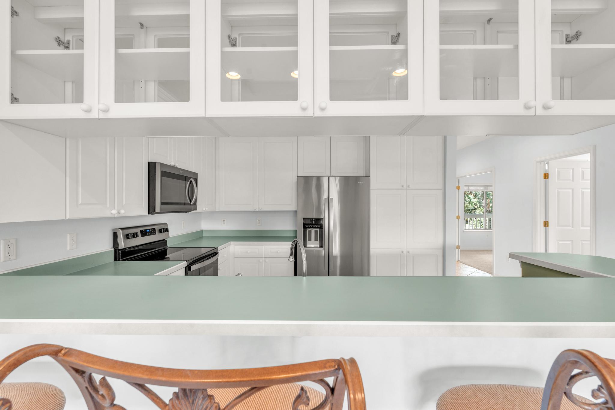 LAKESIDE CONDO AT BLUEWATER BAY - Residential Lease