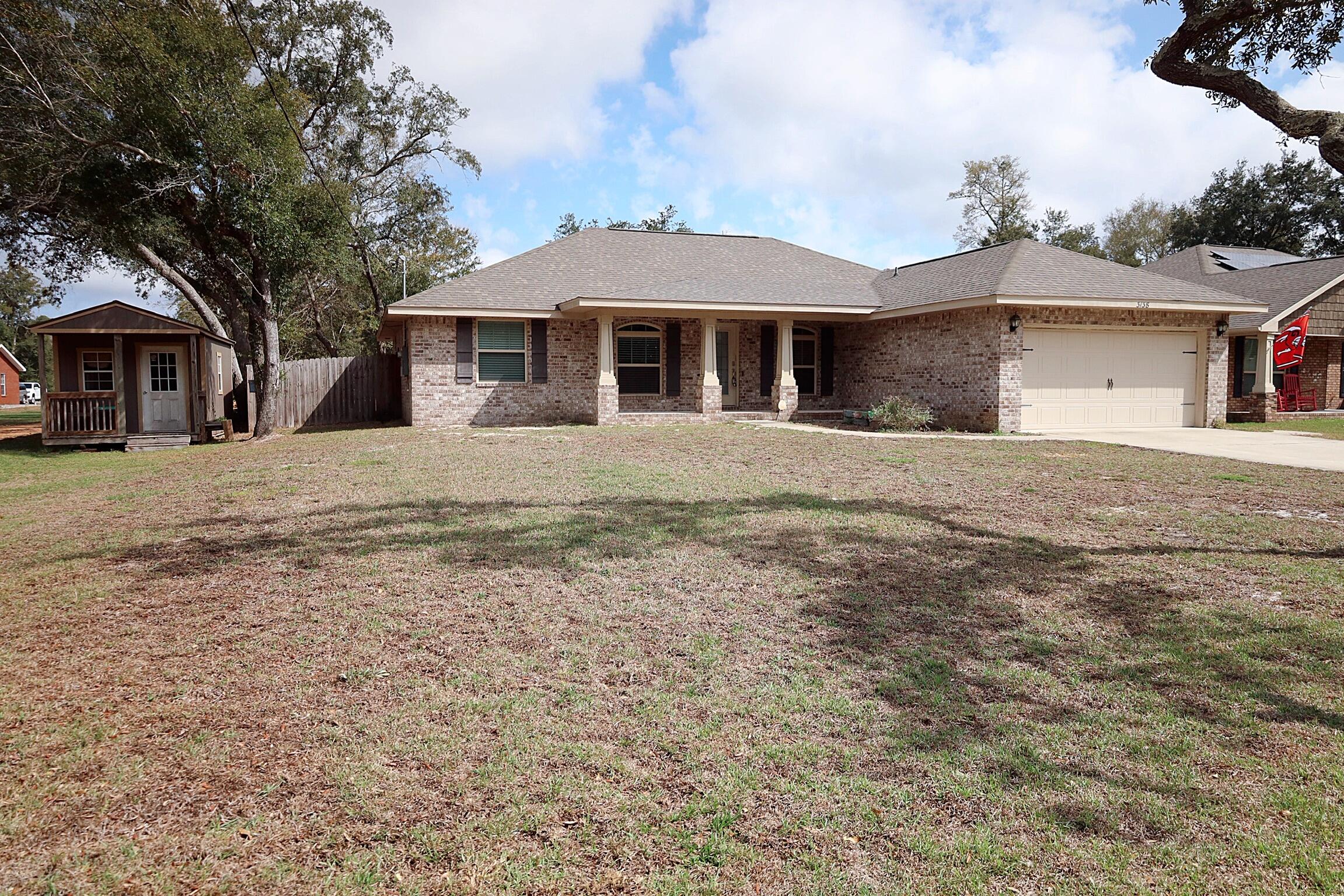 HOLLEY SHORES - Residential