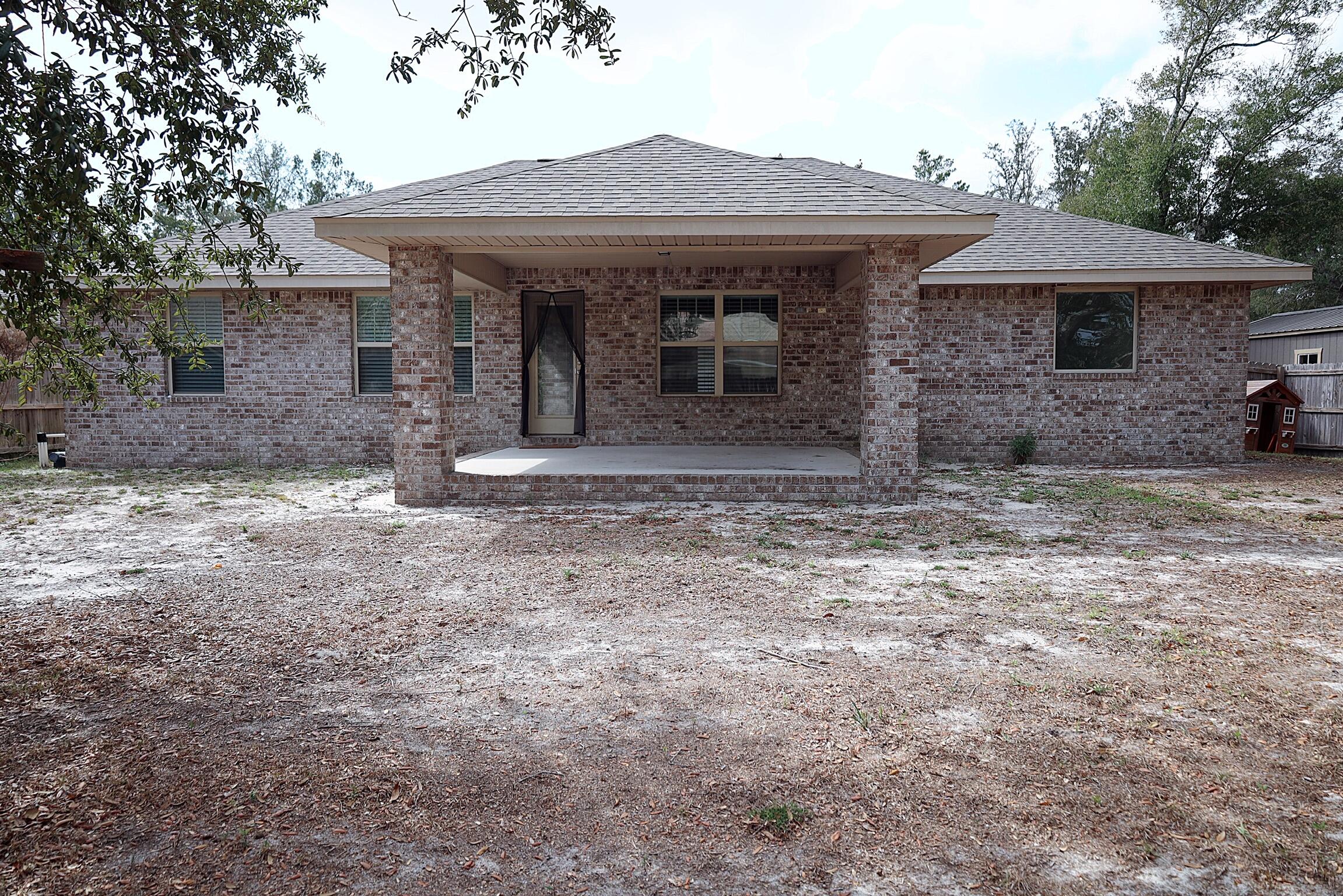 HOLLEY SHORES - Residential