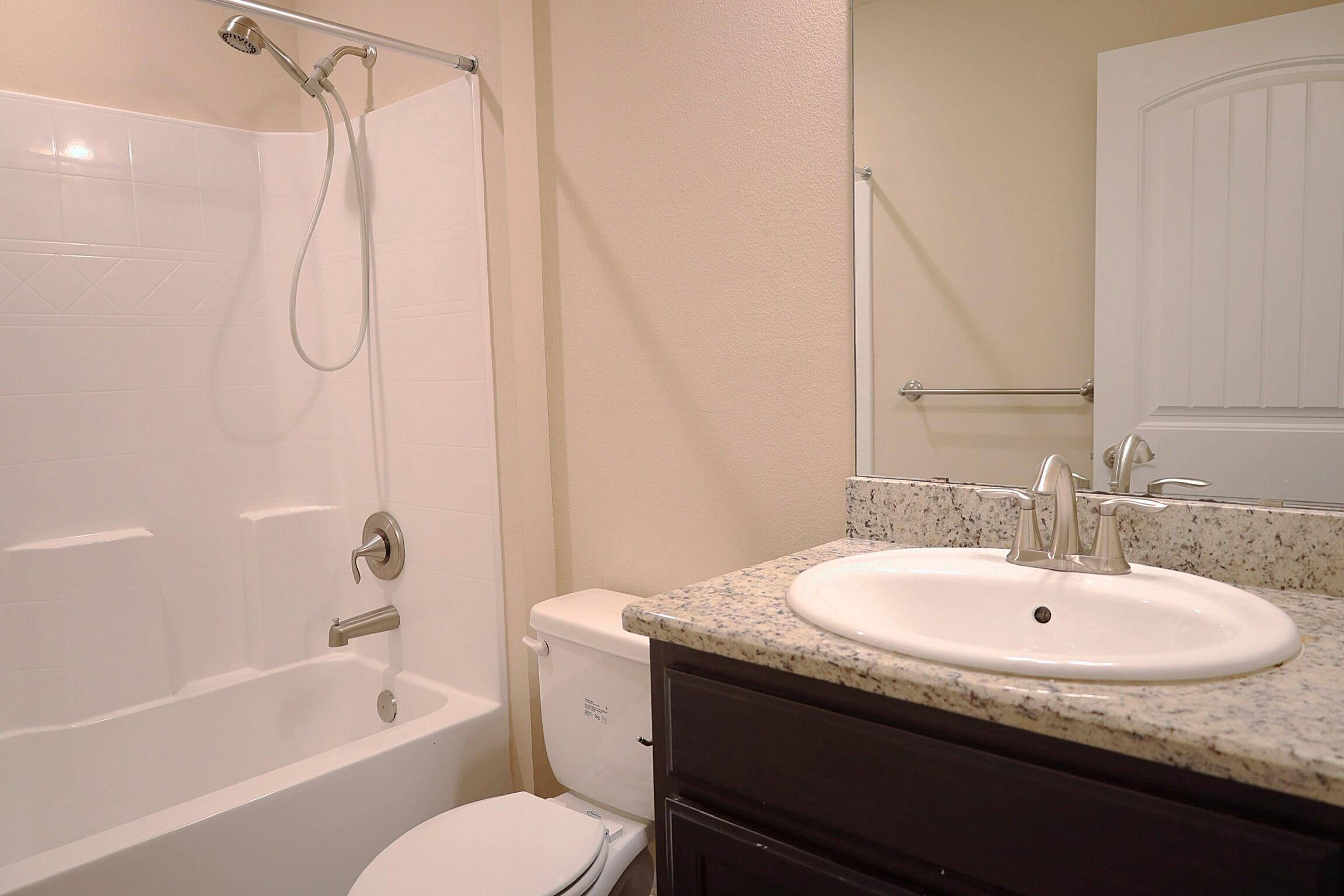 HOLLEY SHORES - Residential