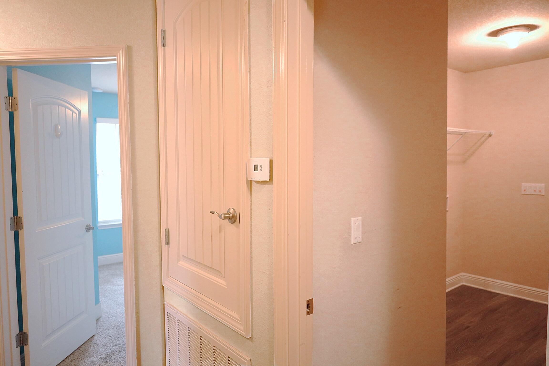 HOLLEY SHORES - Residential