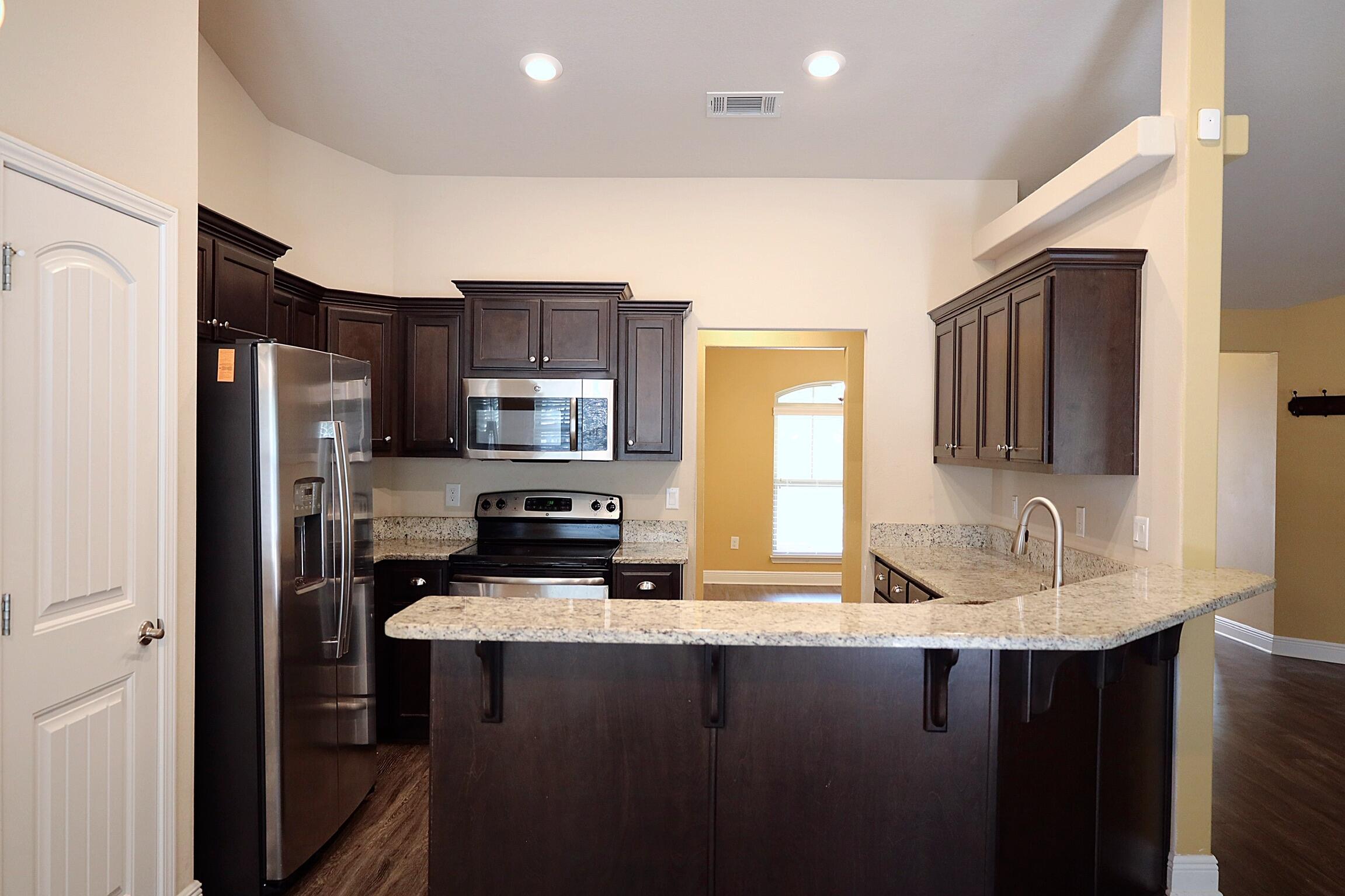 HOLLEY SHORES - Residential
