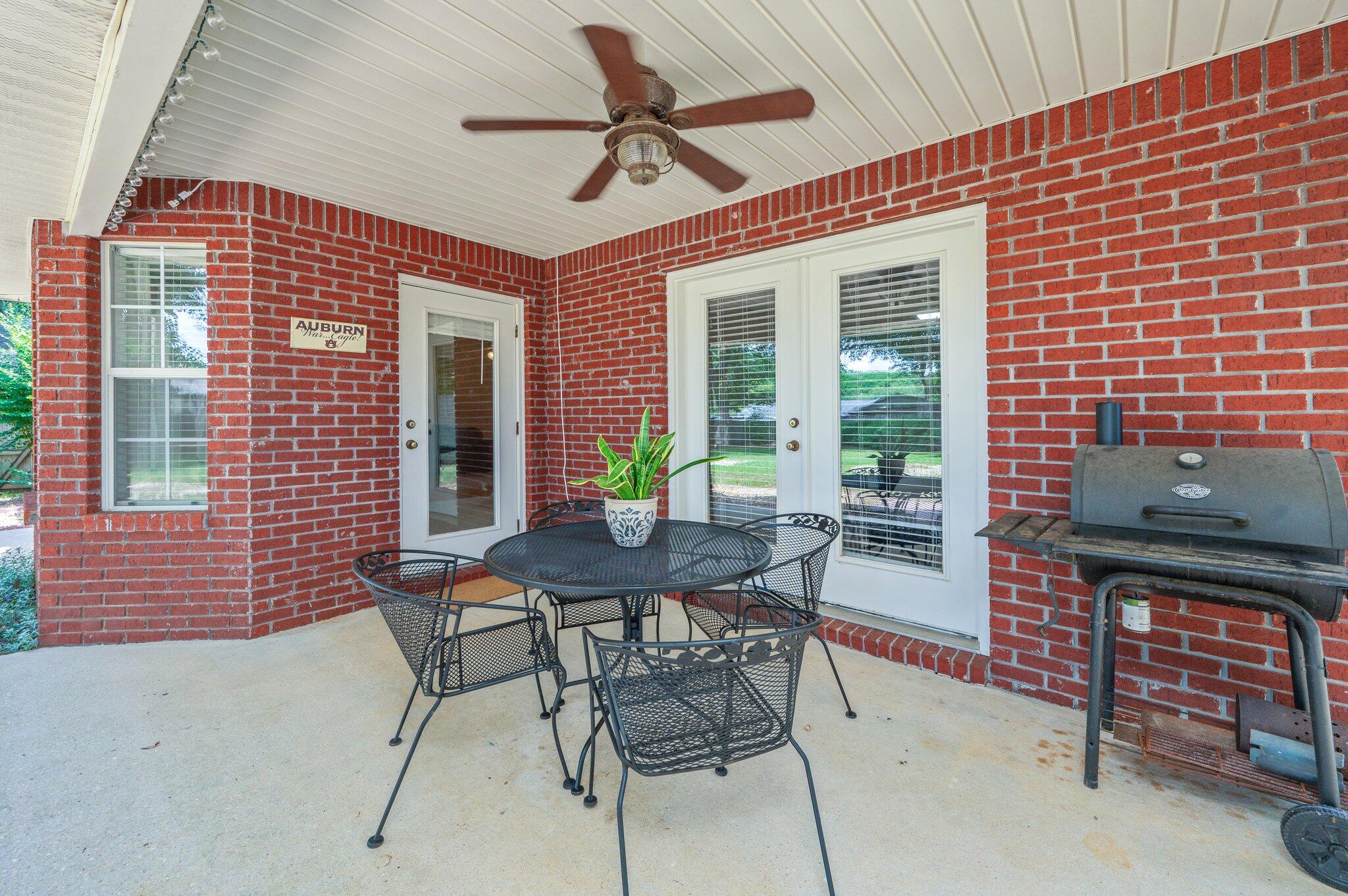 HOMESTEAD MANOR S/D - Residential