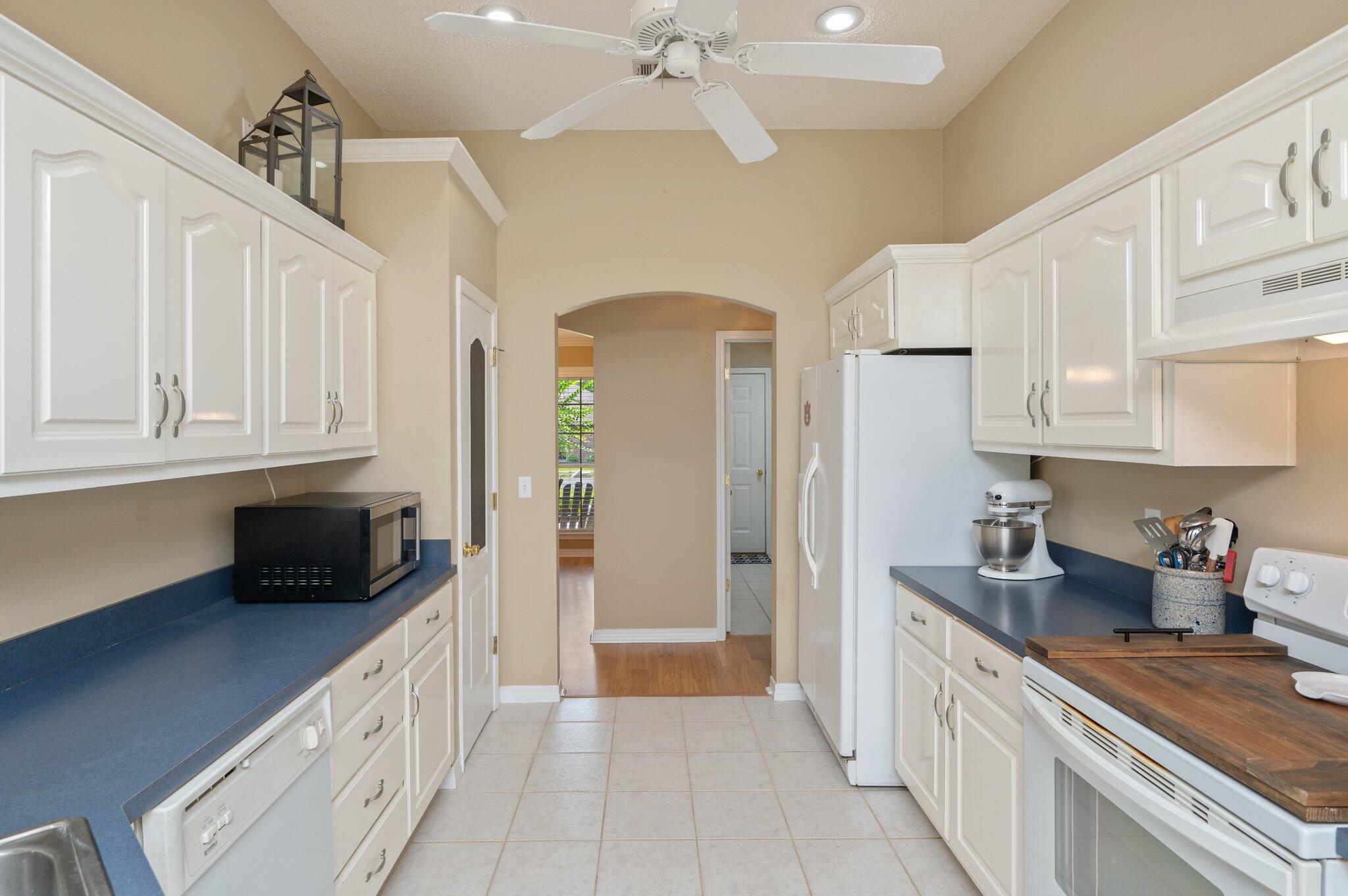 HOMESTEAD MANOR S/D - Residential