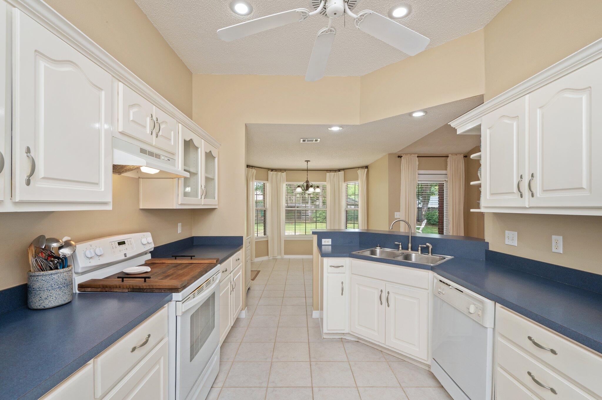 HOMESTEAD MANOR S/D - Residential