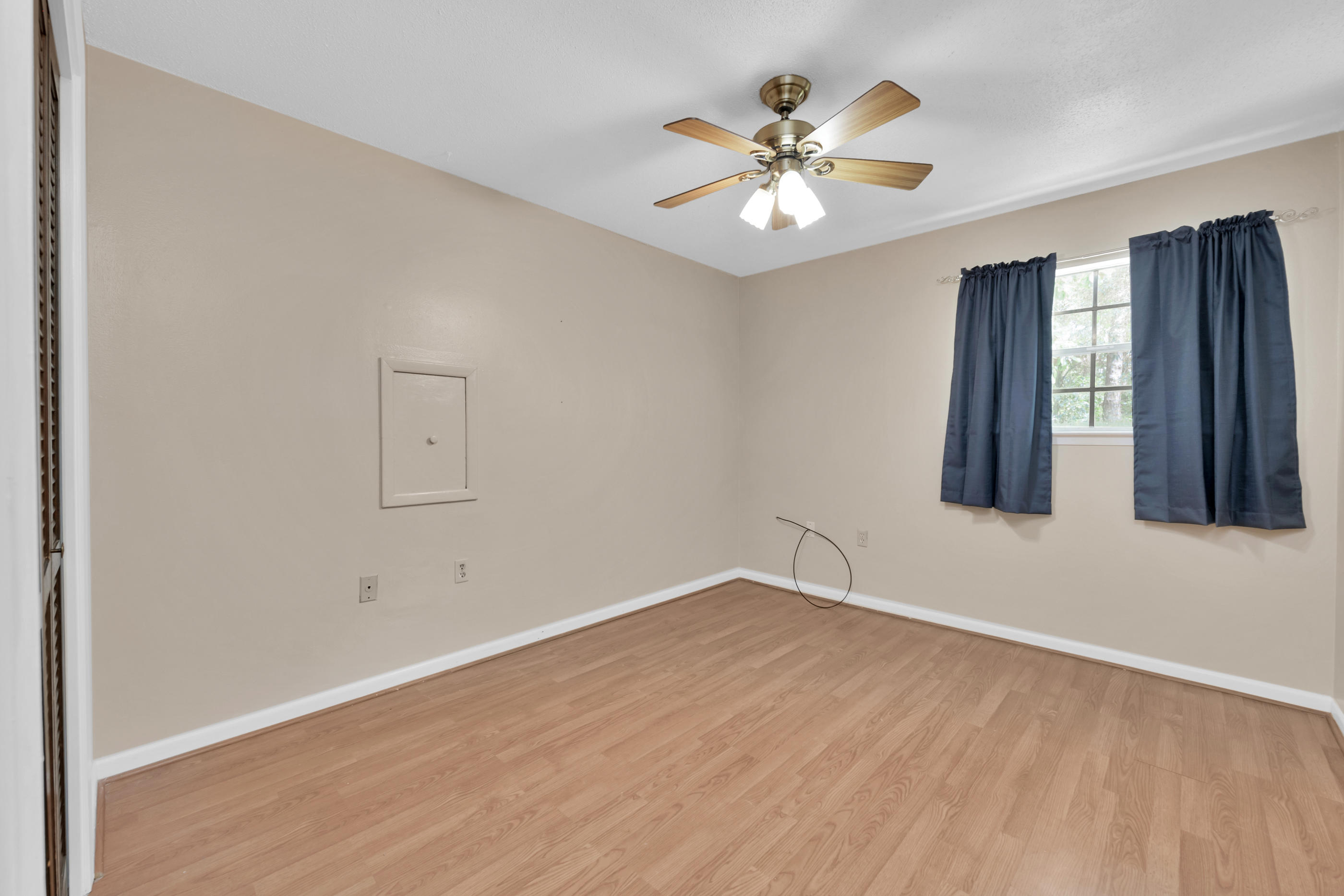 BAYOU POQUITO - Residential