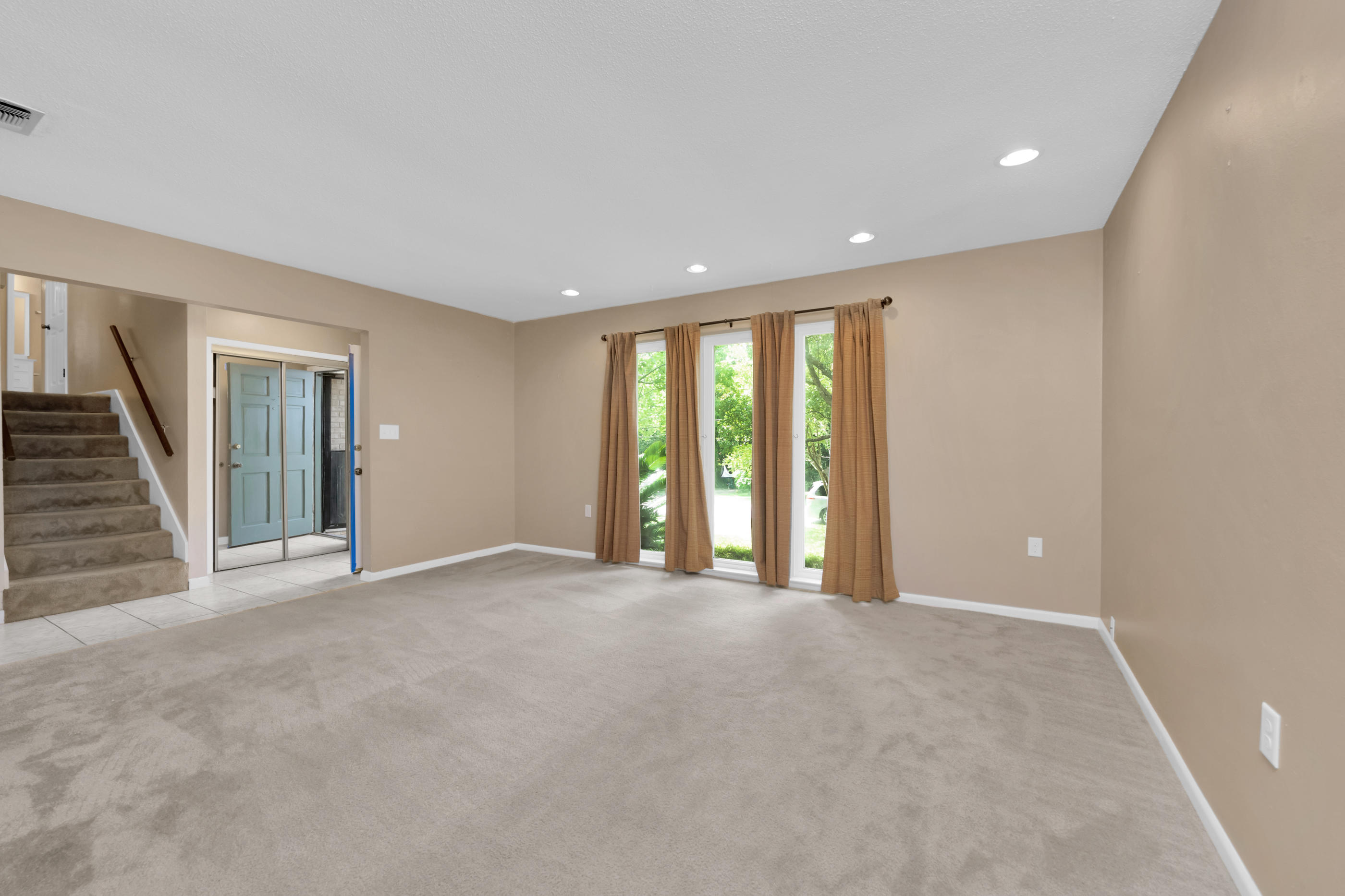 BAYOU POQUITO - Residential