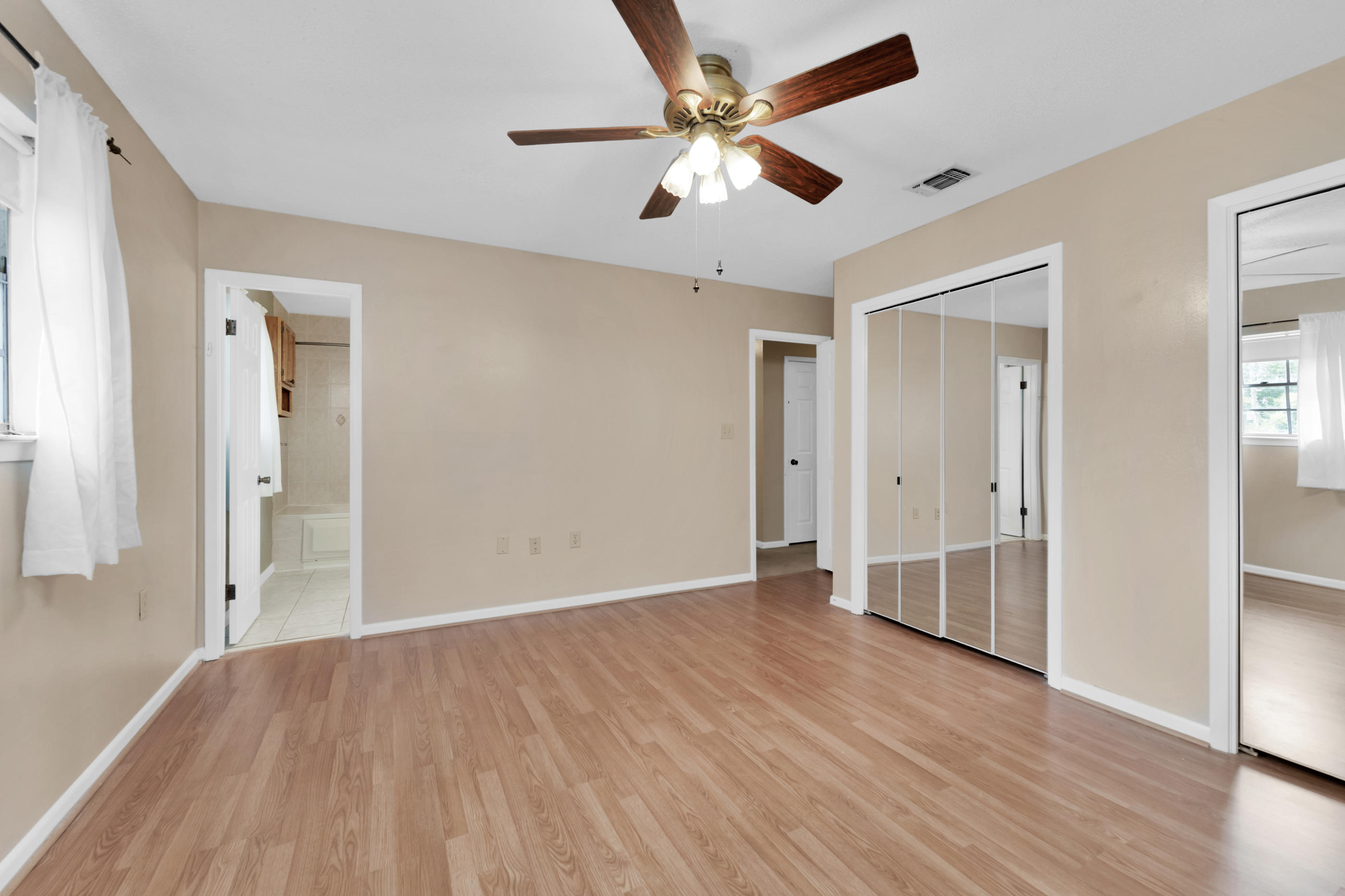 BAYOU POQUITO - Residential