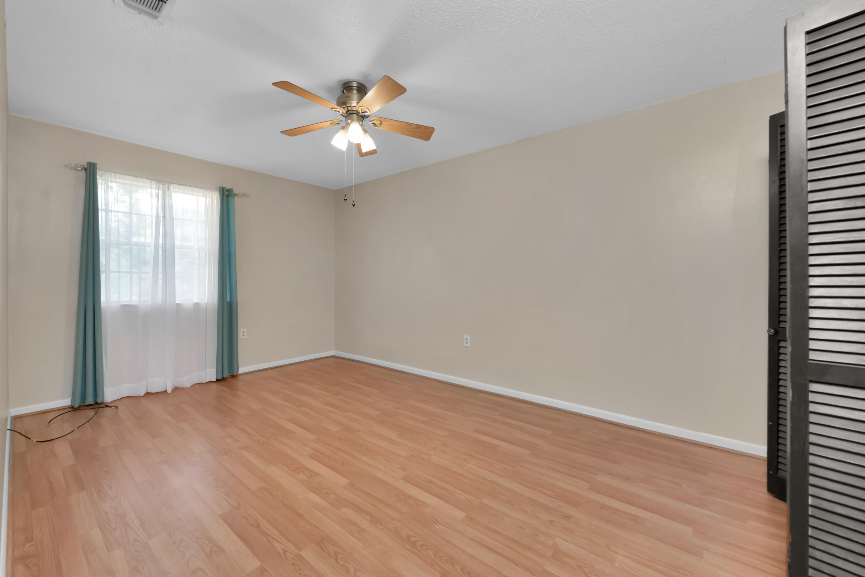 BAYOU POQUITO - Residential