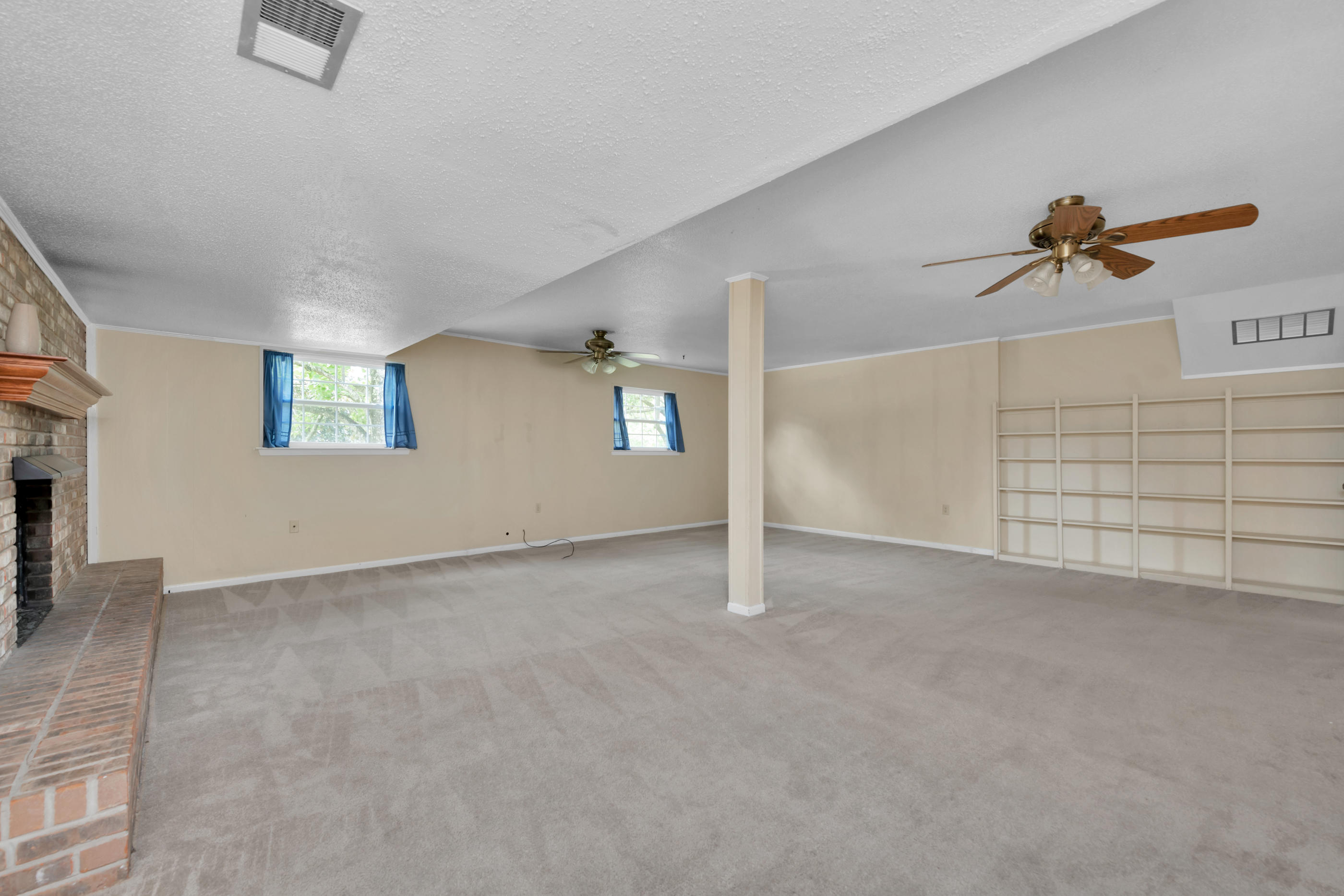BAYOU POQUITO - Residential
