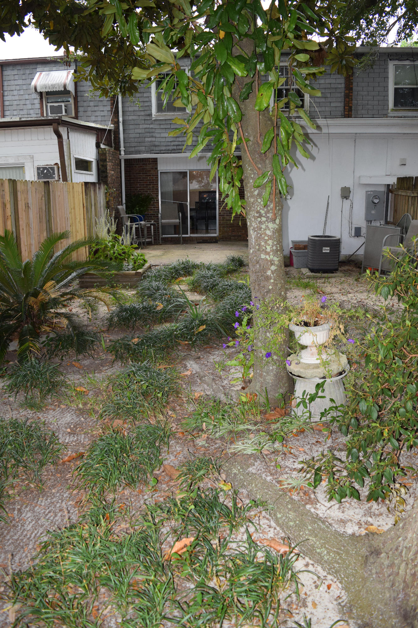 Valencia Arms Lot 45 - Residential