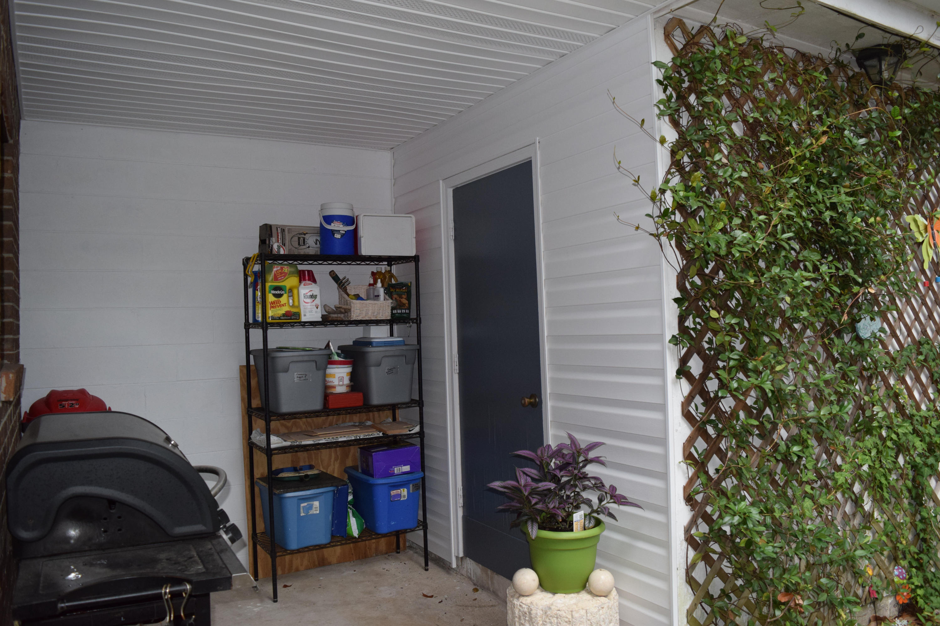 Valencia Arms Lot 45 - Residential