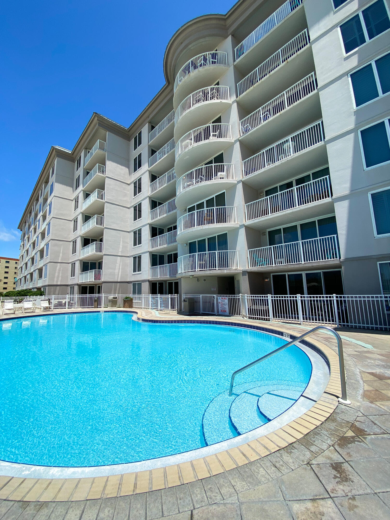 ISLAND PRINCESS - Residential