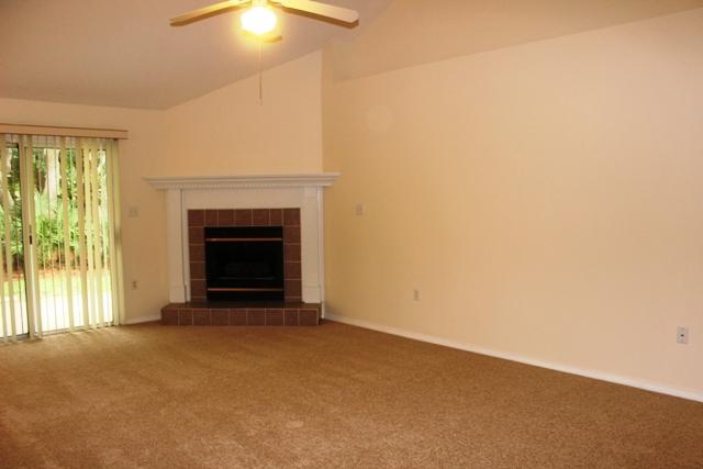 PARKWOOD SQUARE PH 2 - Residential