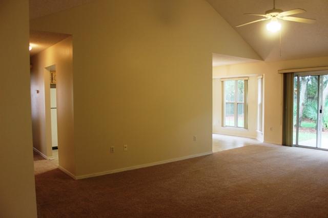 PARKWOOD SQUARE PH 2 - Residential