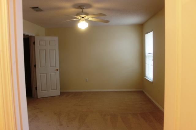 PARKWOOD SQUARE PH 2 - Residential