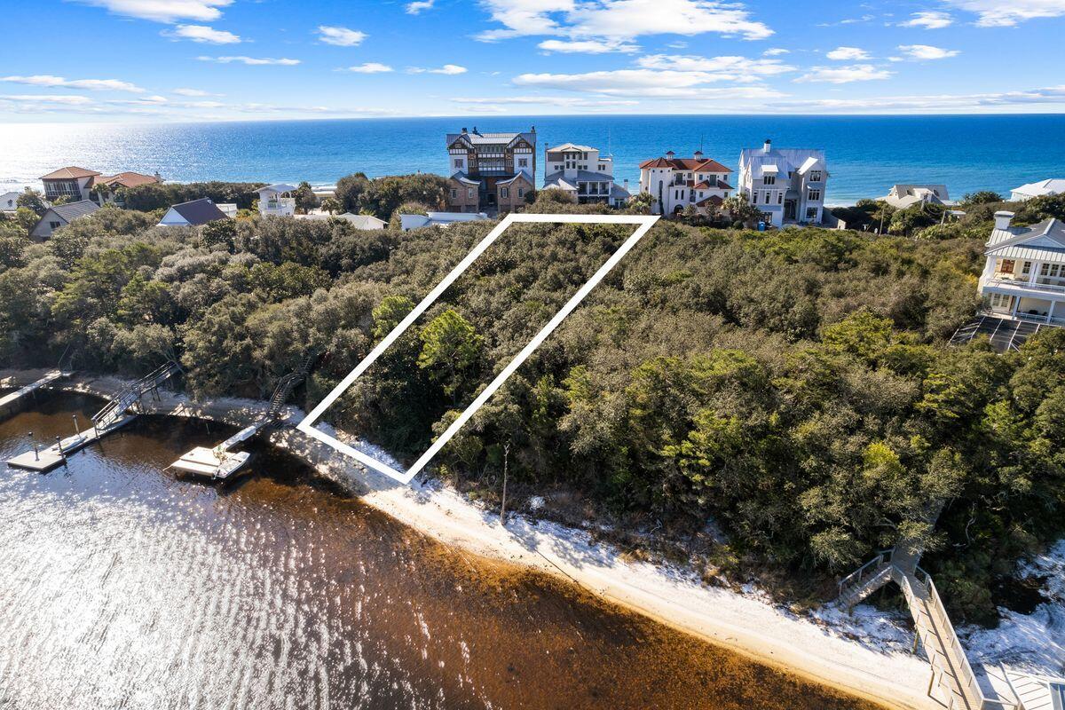 BLUE MOUNTAIN BEACH - Land