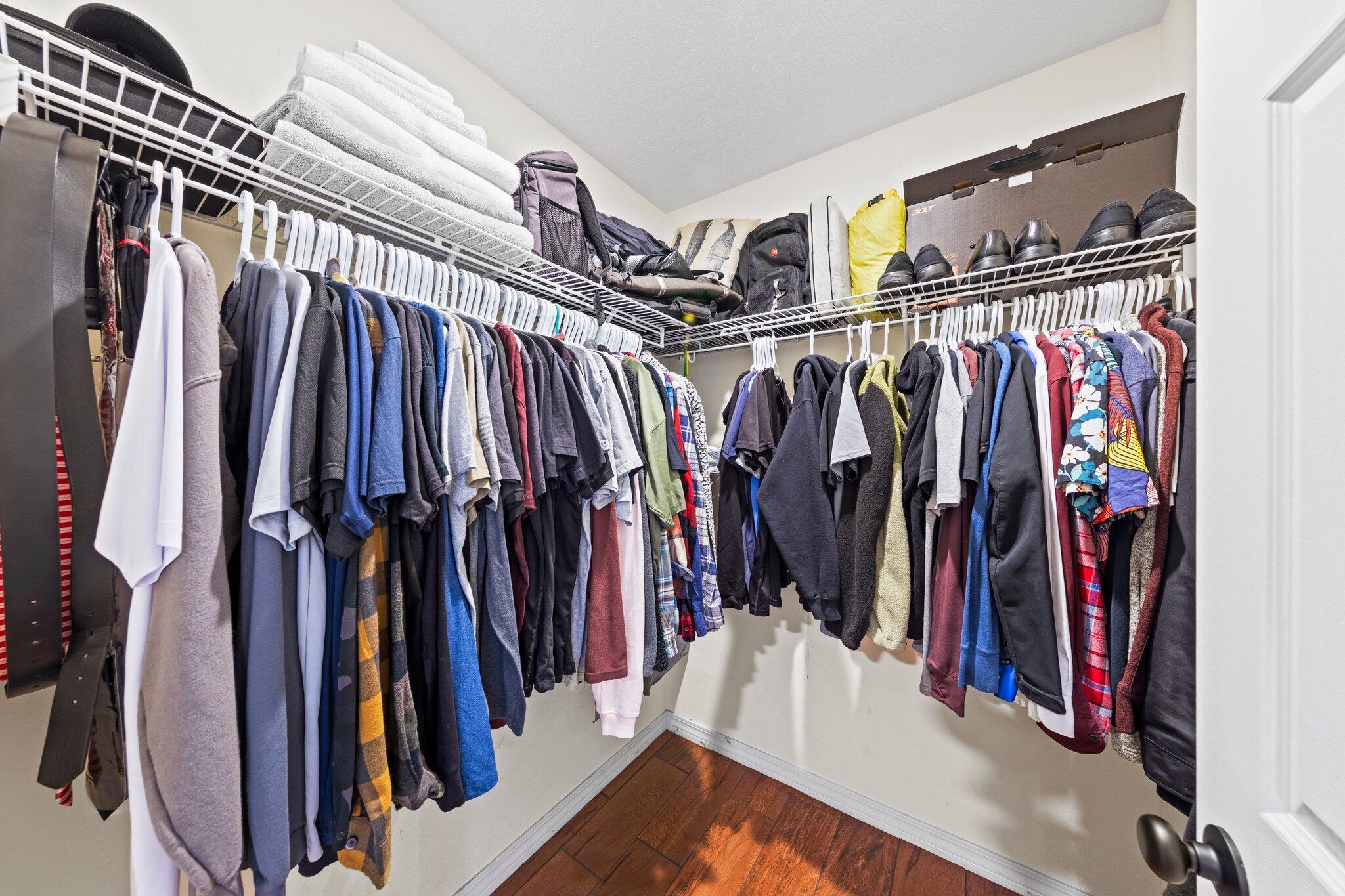 ADRIAN WOODS - Residential