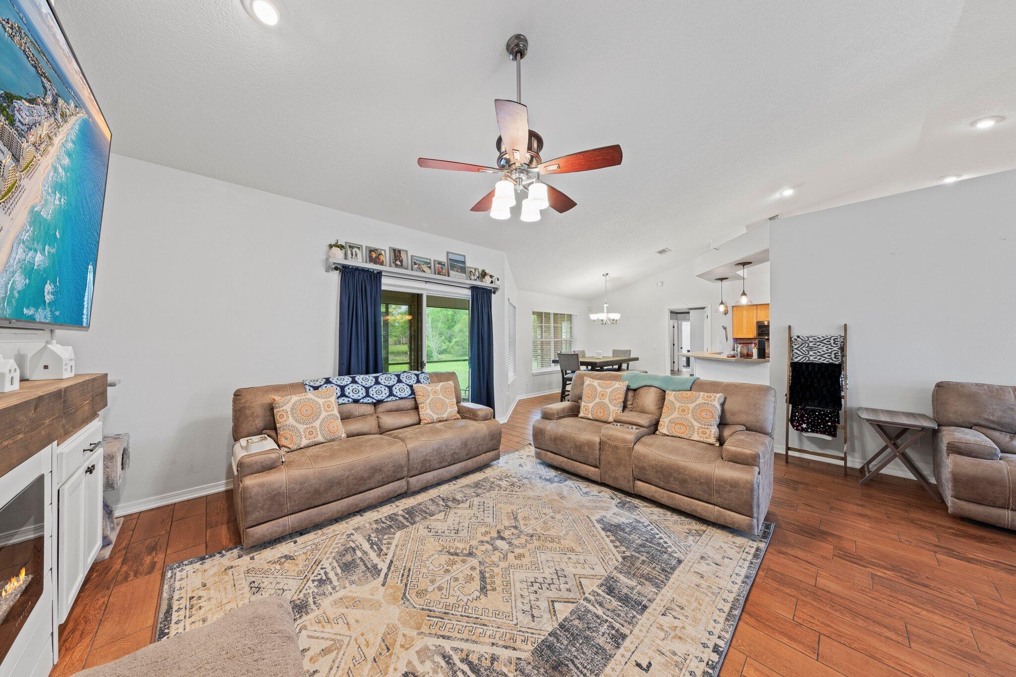 ADRIAN WOODS - Residential