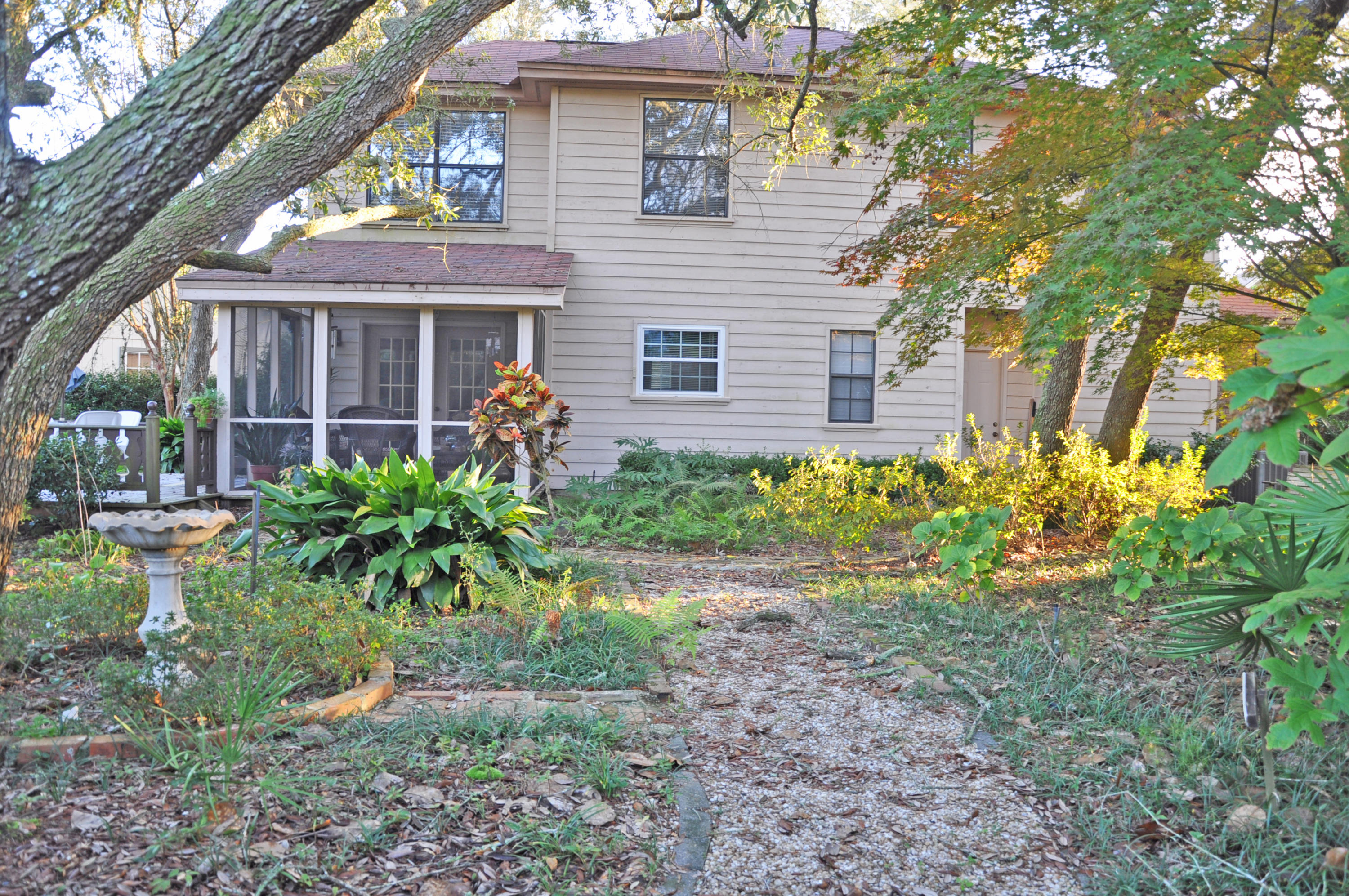 PARKWOOD PLACE AT BLUEWATER BAY - Residential
