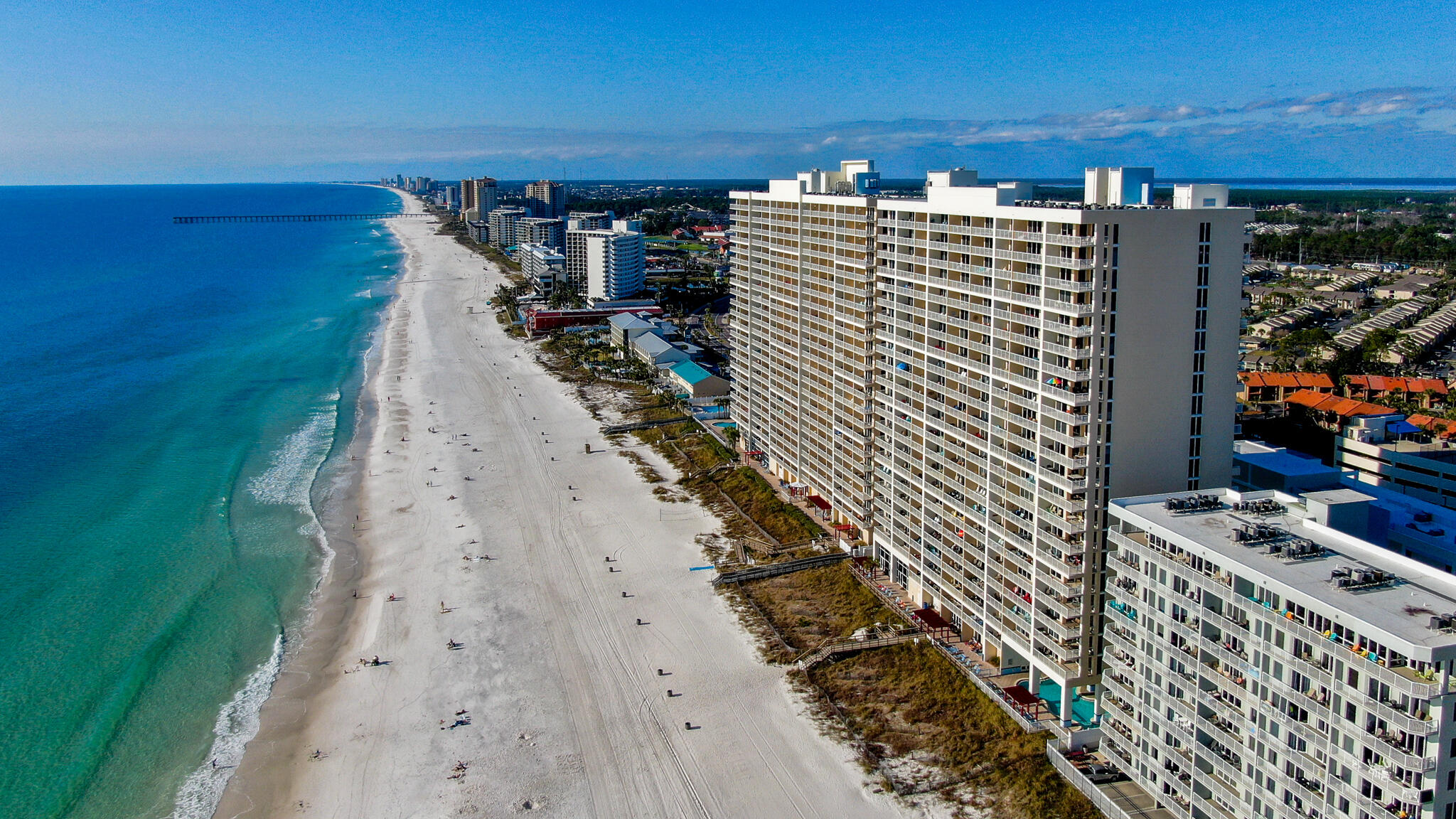 MAJESTIC BEACH TOWERS I - Residential