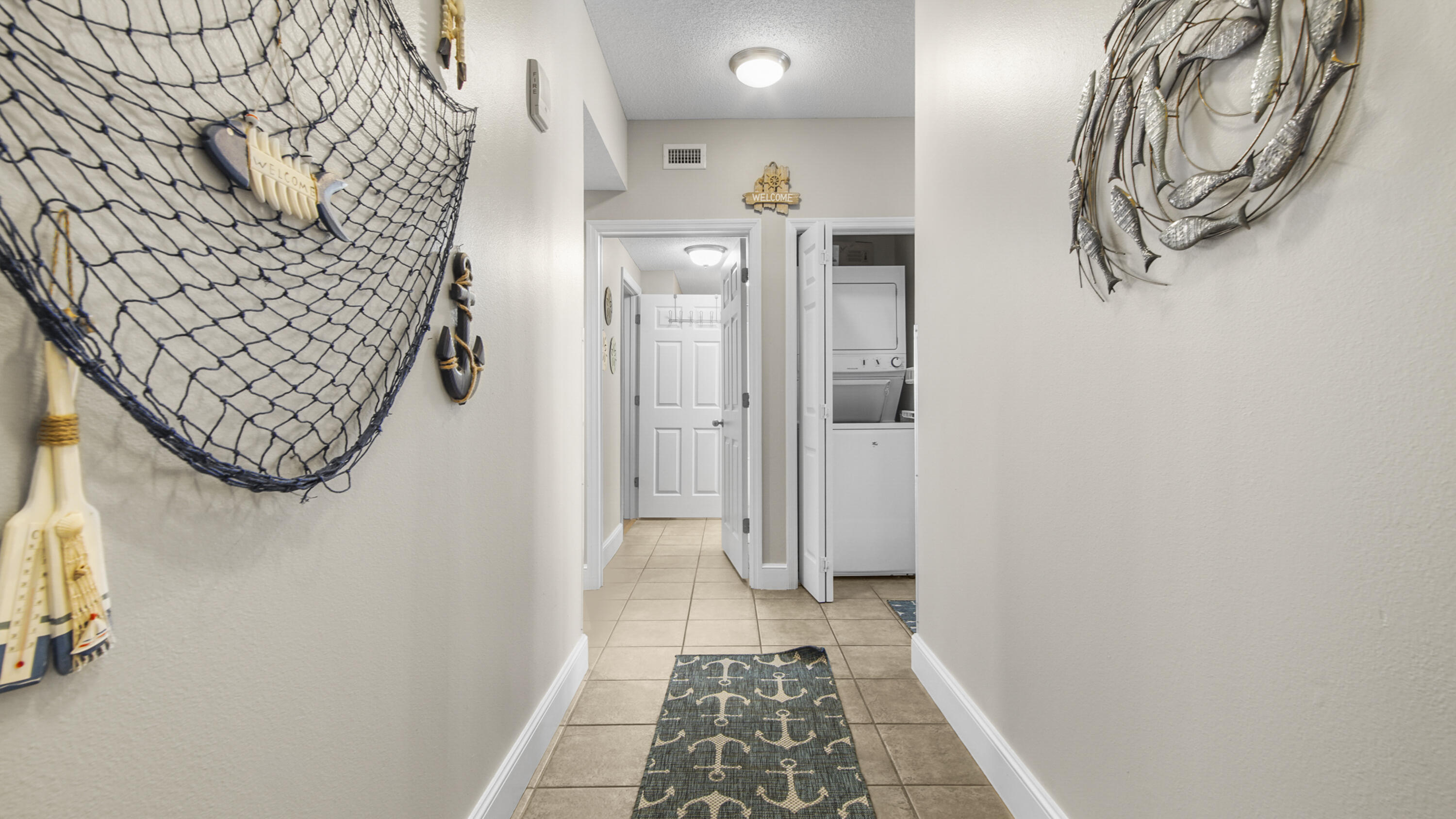 MAJESTIC BEACH TOWERS I - Residential