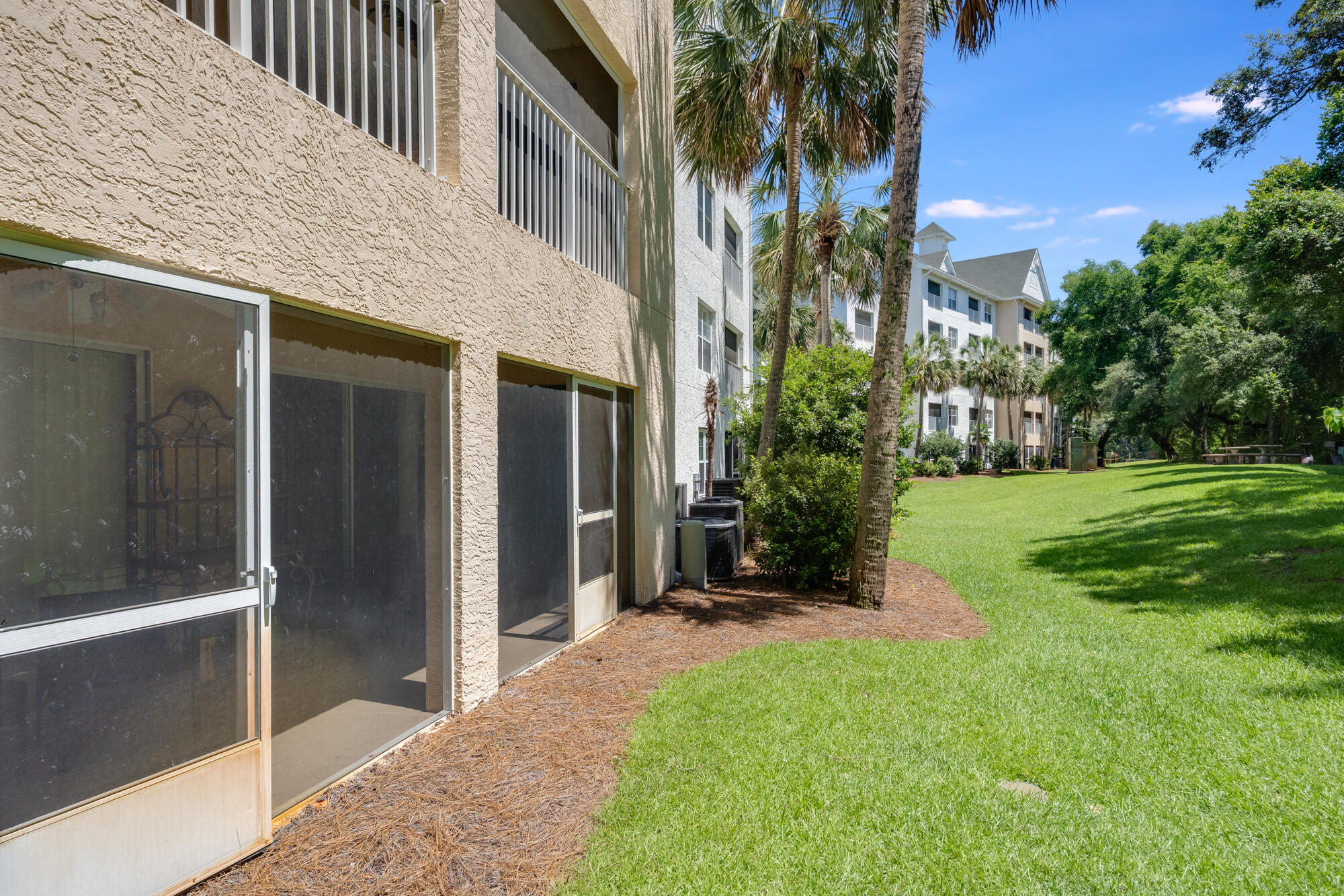 THE FLORIDA CLUB - Residential