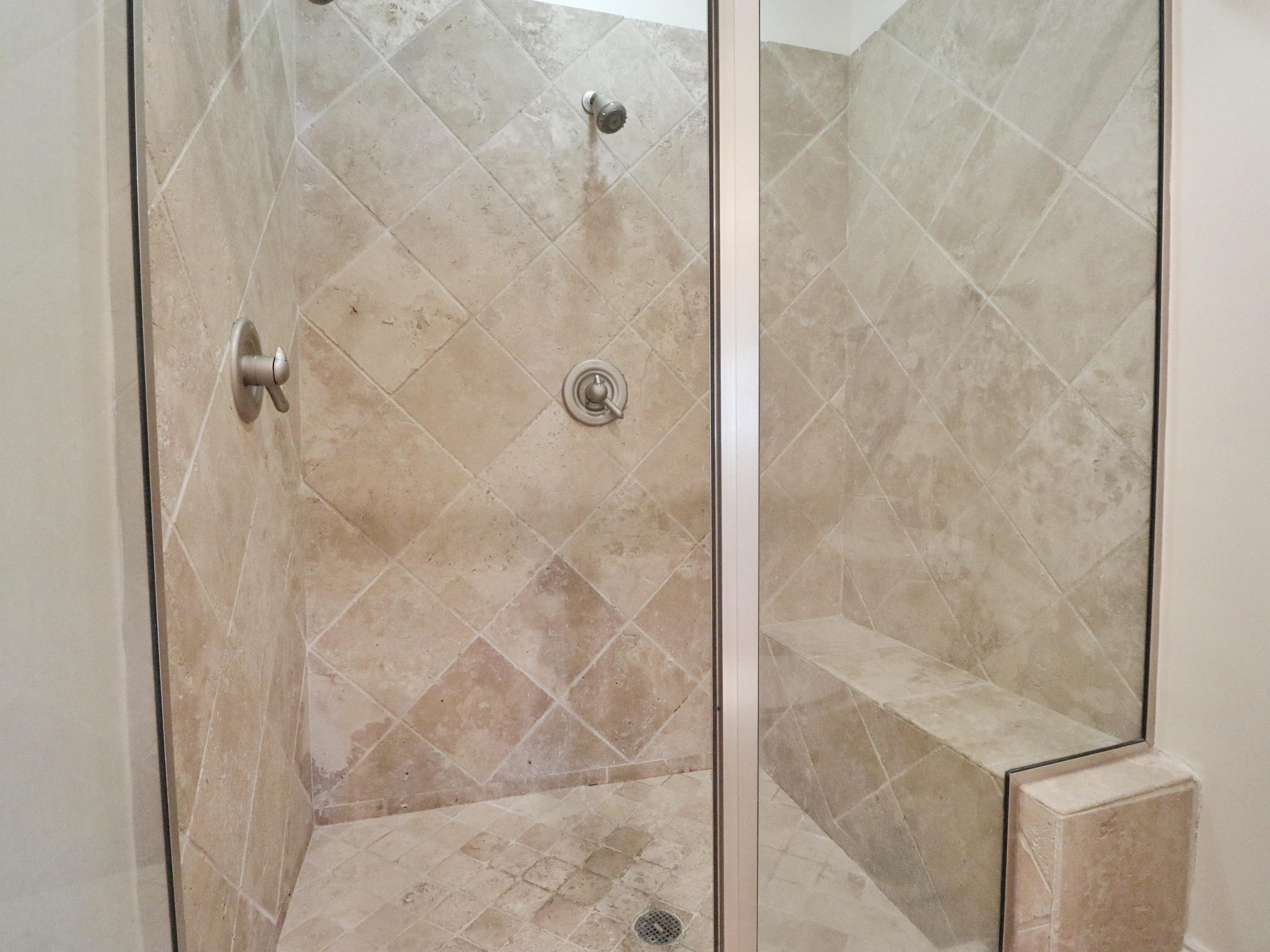 ADAGIO - Residential