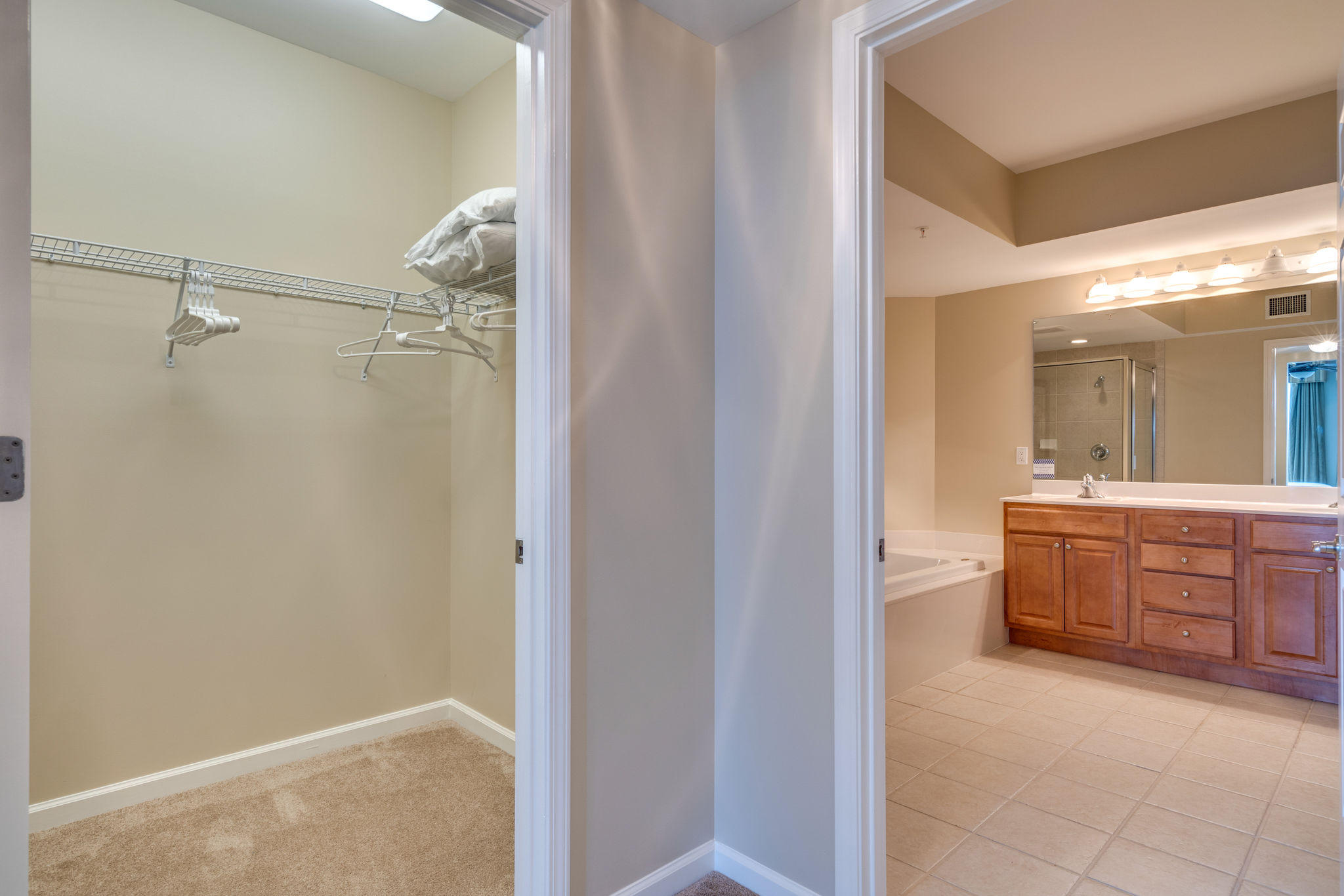 ST. LUCIA AT SILVER SHELLS - Residential