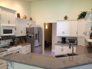 BISCAYNE POINTE - Residential