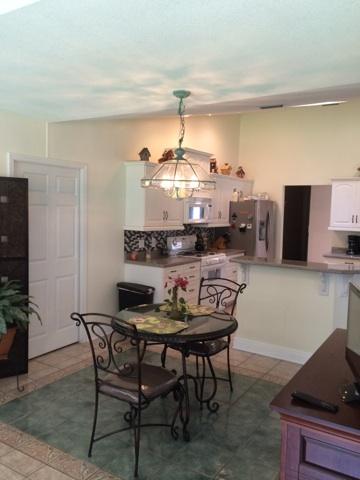 BISCAYNE POINTE - Residential