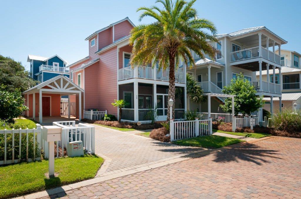 SUNRISE BEACH - Residential