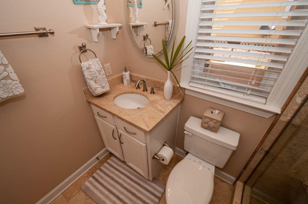 SUNRISE BEACH - Residential