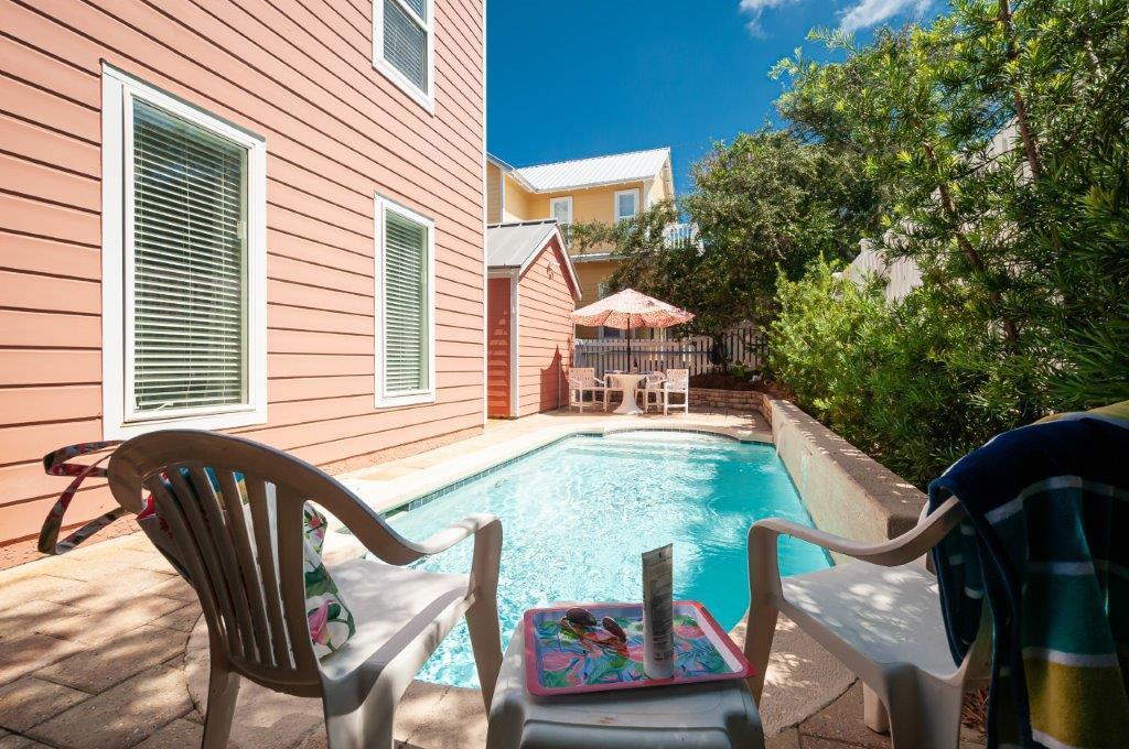 SUNRISE BEACH - Residential