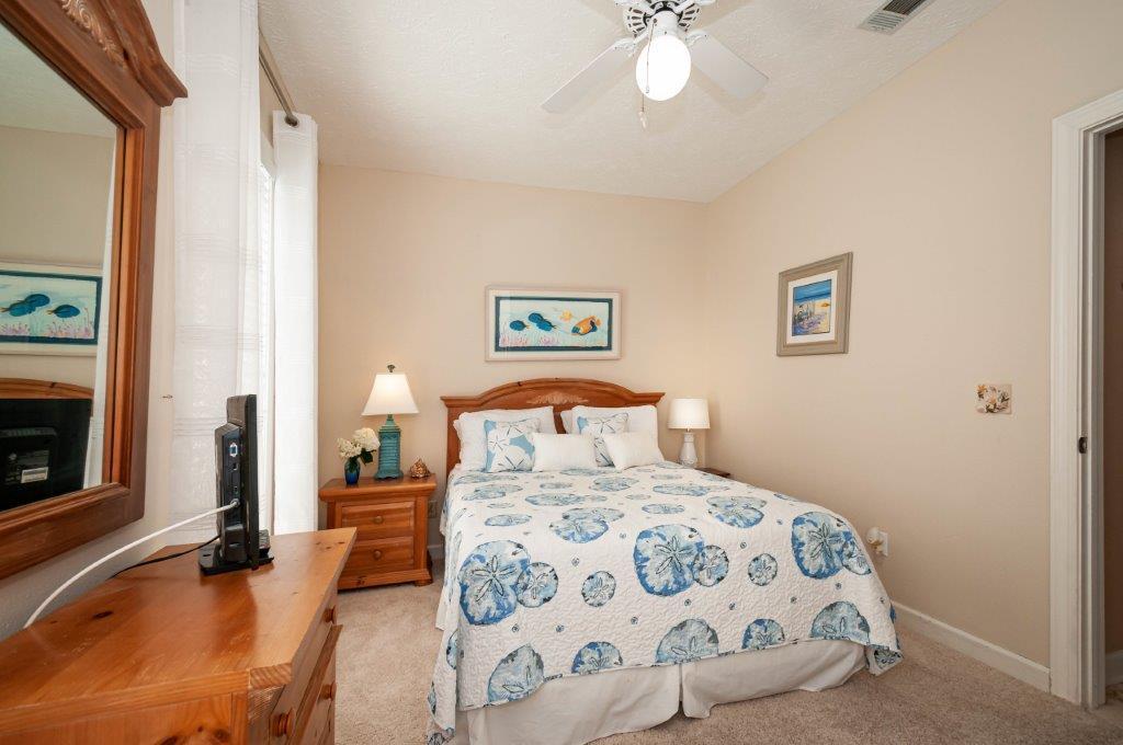 SUNRISE BEACH - Residential