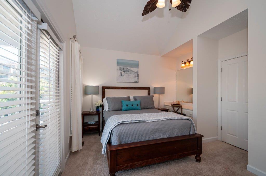 SUNRISE BEACH - Residential