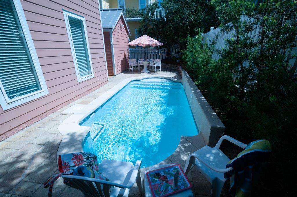 SUNRISE BEACH - Residential