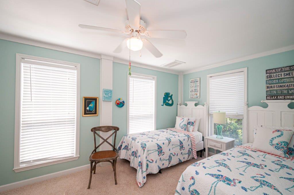 SUNRISE BEACH - Residential