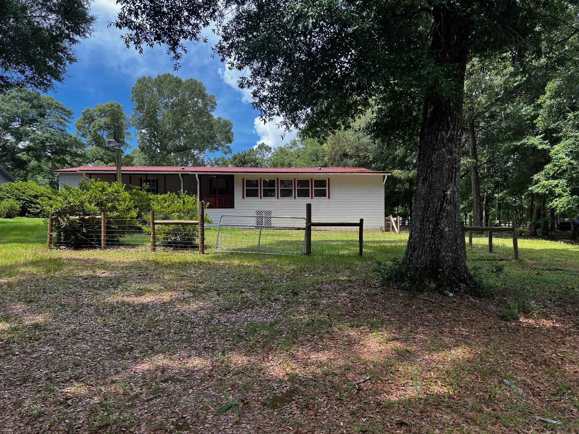 PIPERS LANDING - Residential